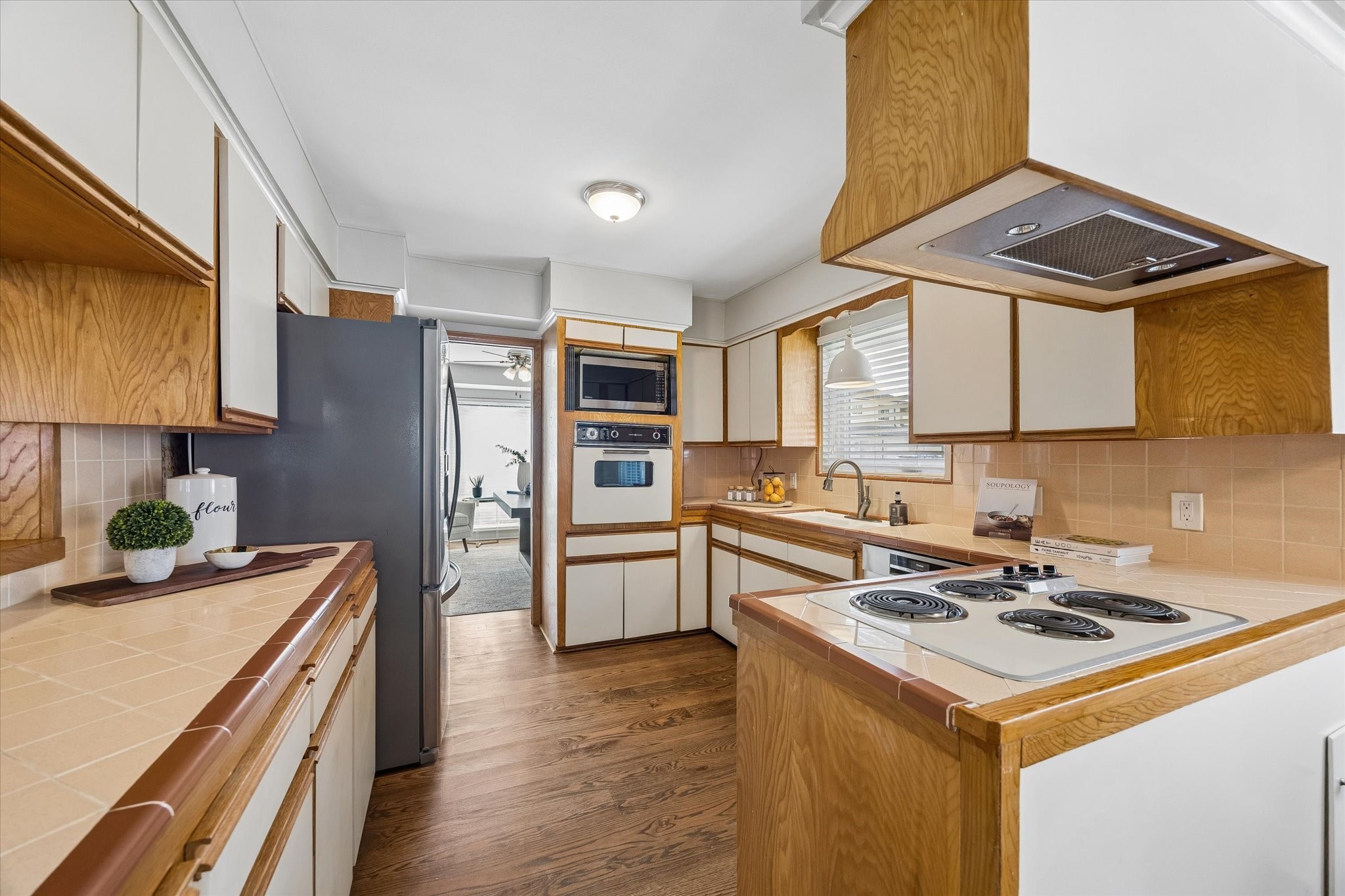 1018 Ben Hur Drive Property Photo 14
