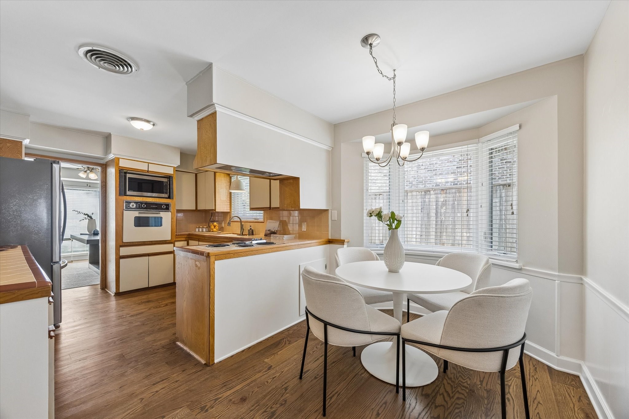 1018 Ben Hur Drive Property Photo 15