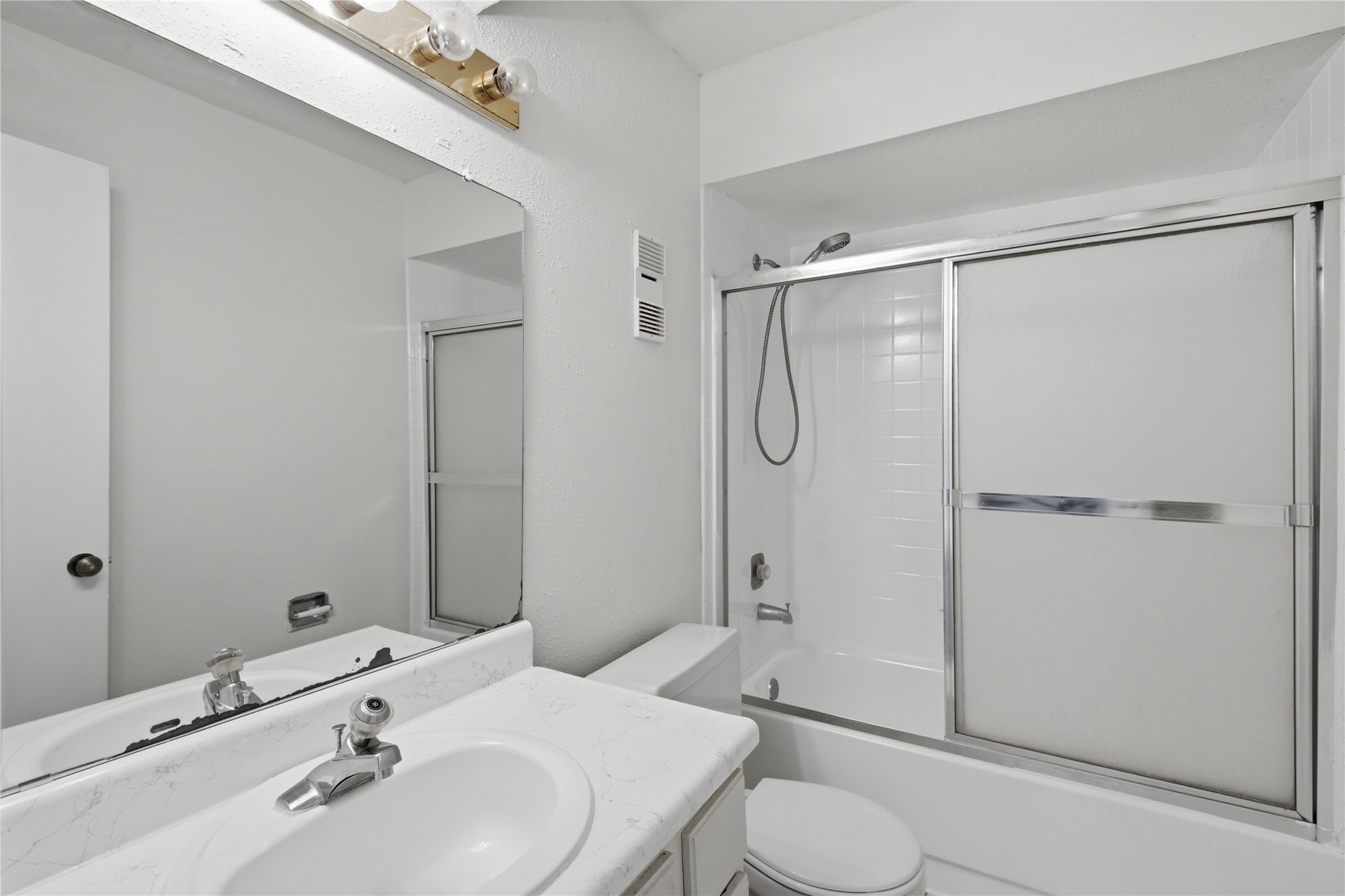 11217 Briar Forest Drive Property Photo 15