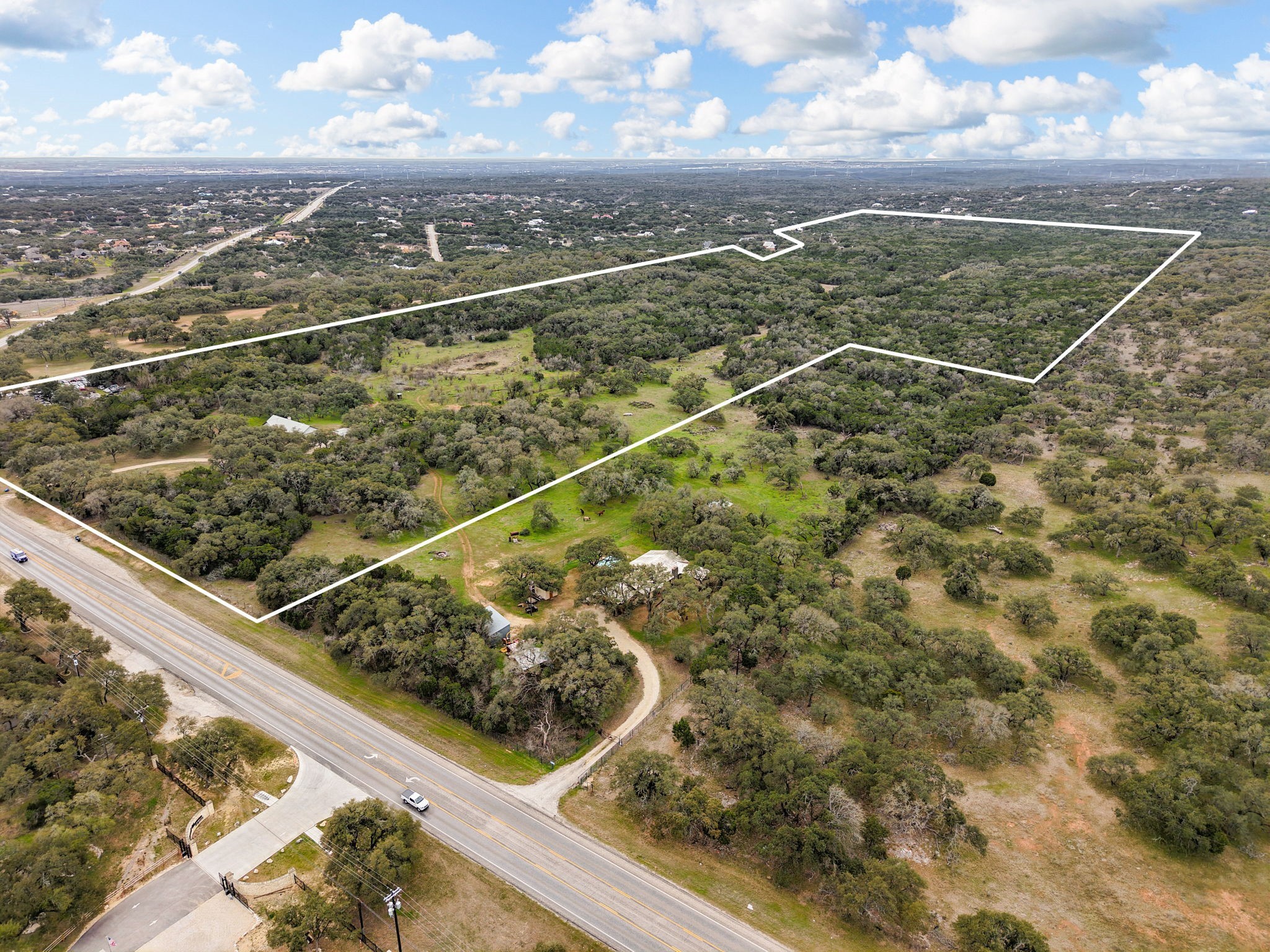 000 Fm 306 Property Photo