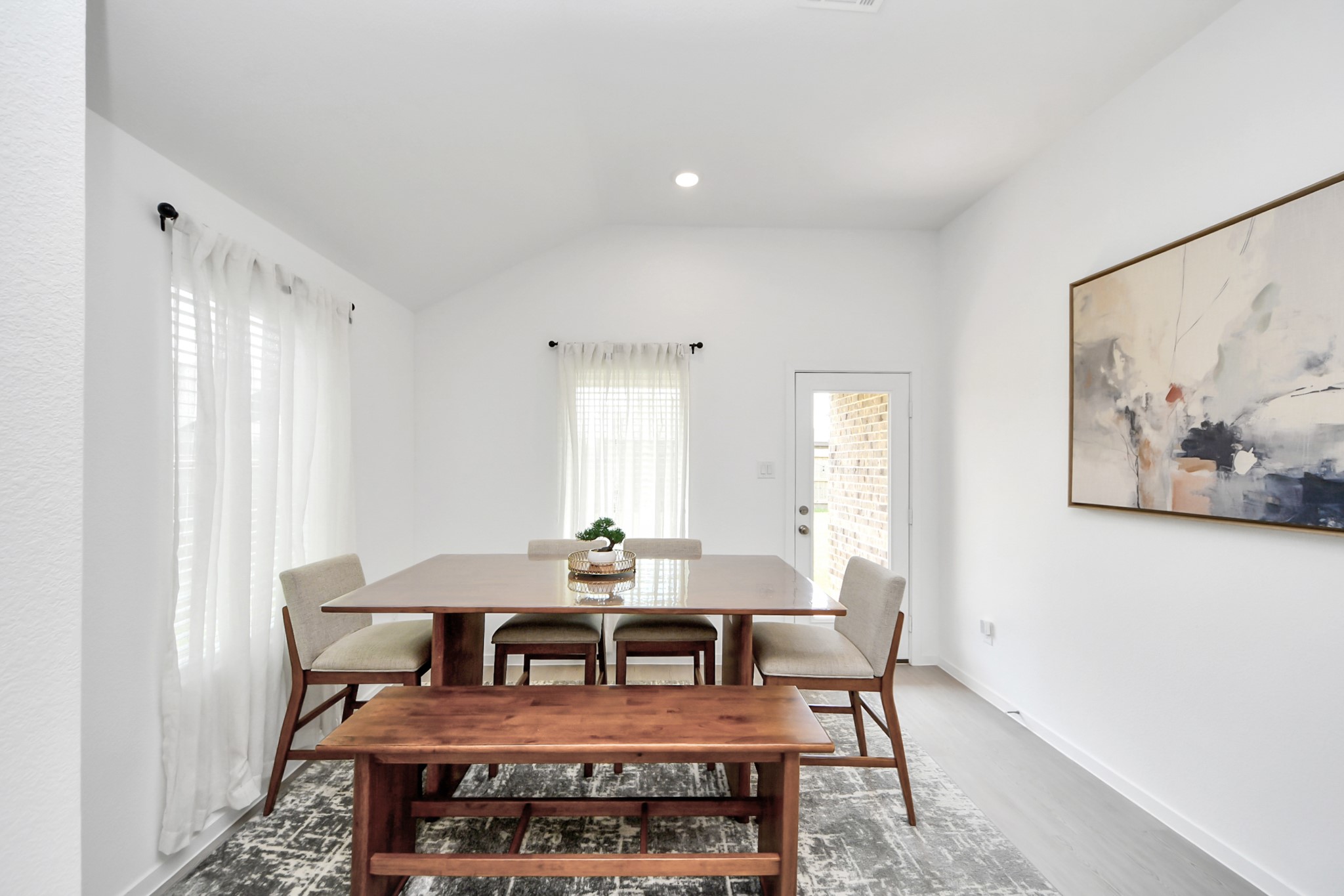 2418 Phantom Quartz Drive Property Photo 4