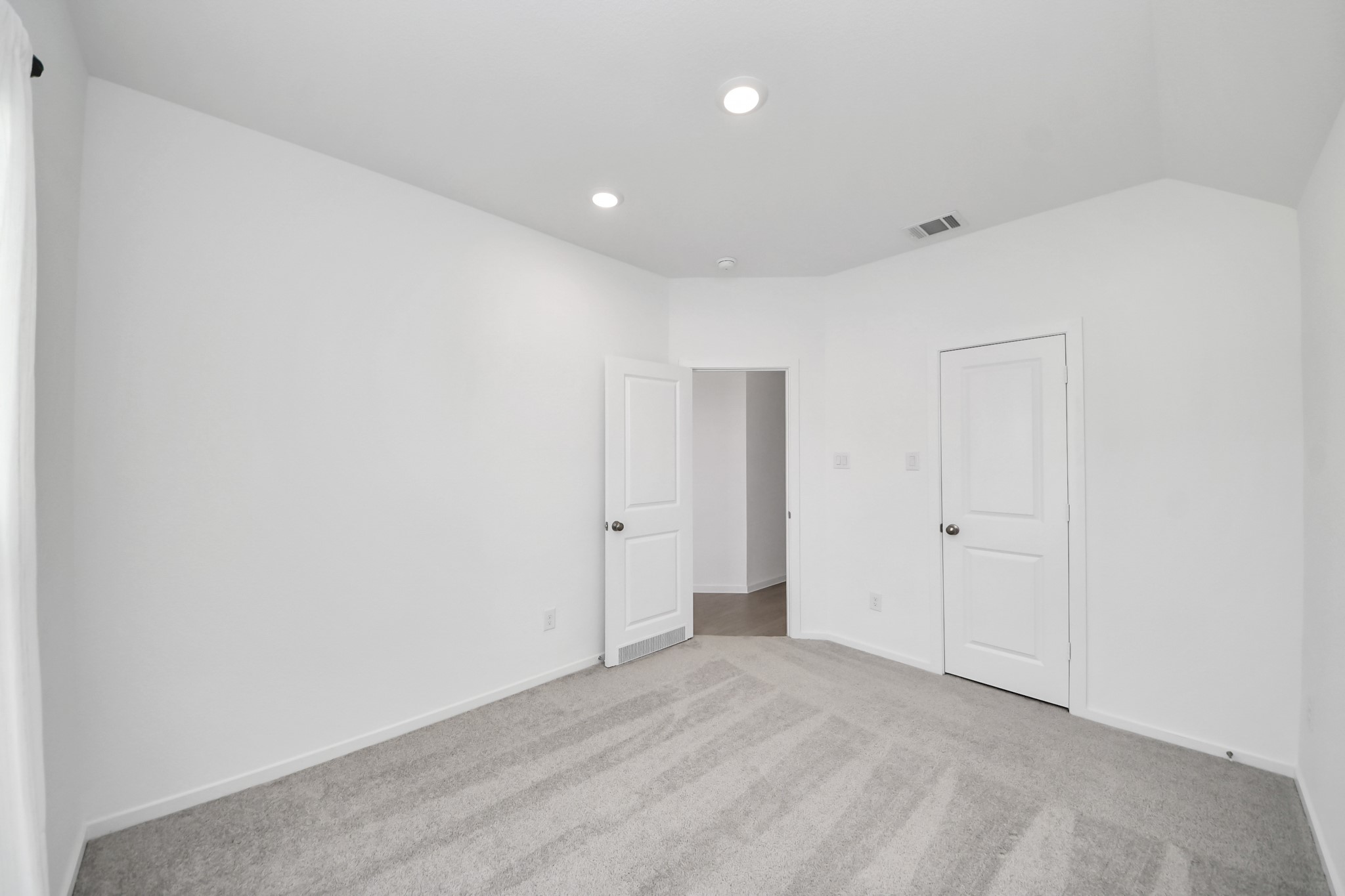 2418 Phantom Quartz Drive Property Photo 19