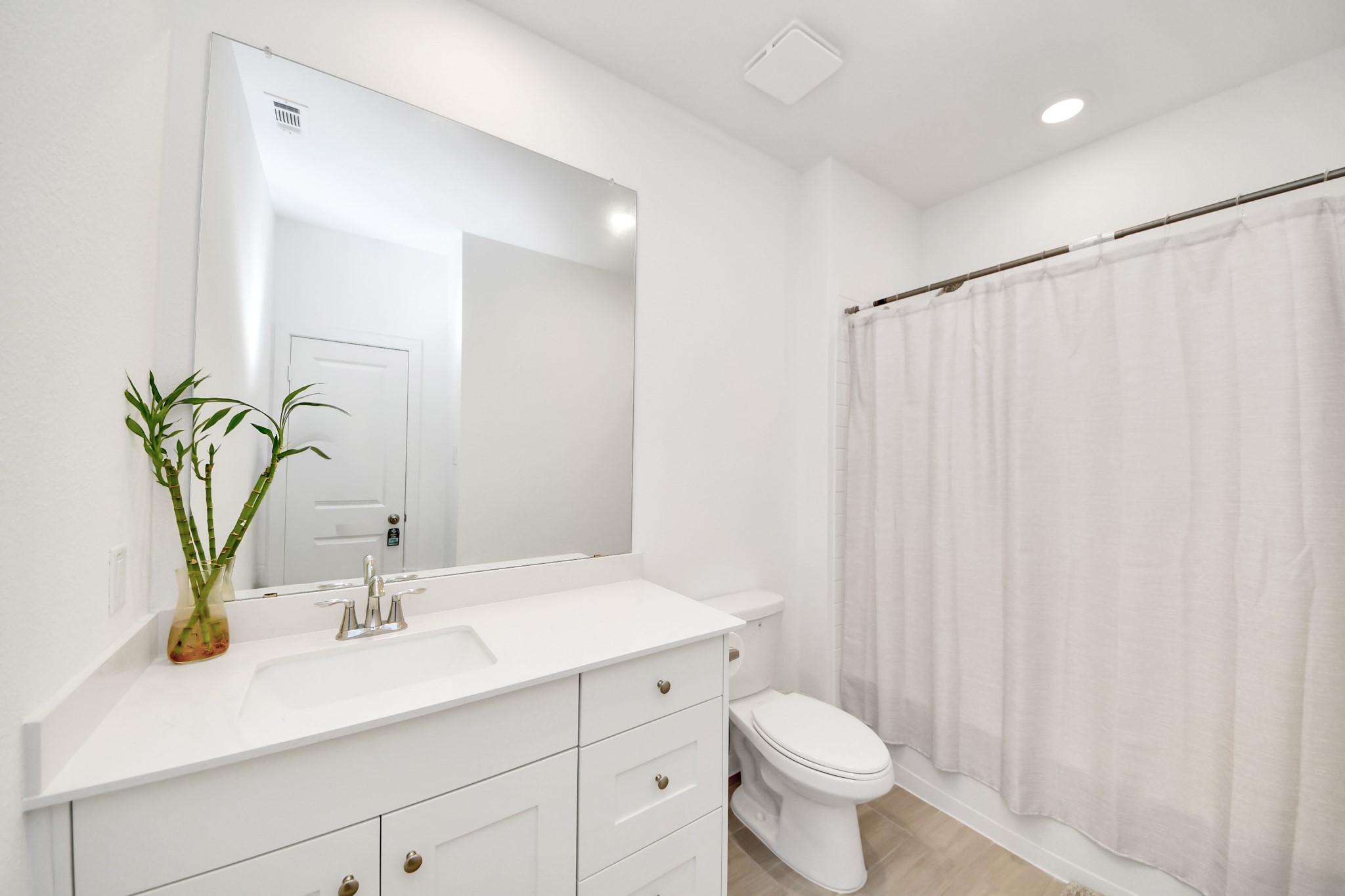 2418 Phantom Quartz Drive Property Photo 21