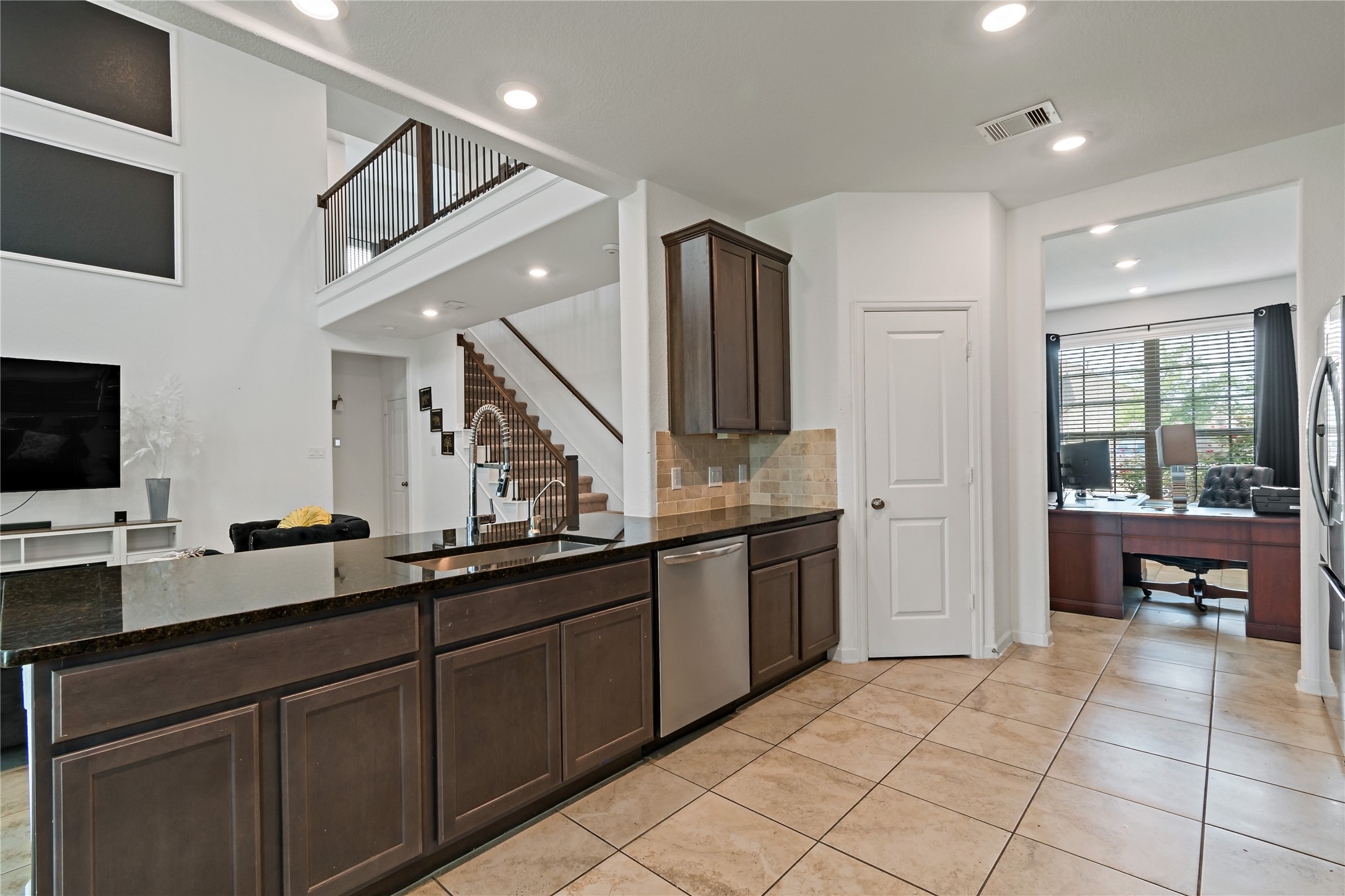 14010 Hartford Heights Way Property Photo 4