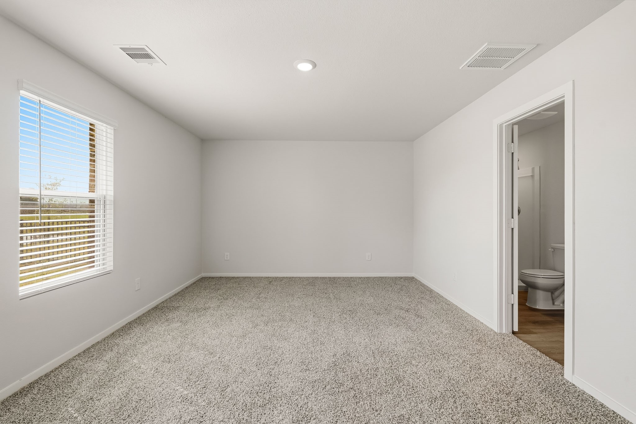 3044 Sunhill Drive Property Photo 12