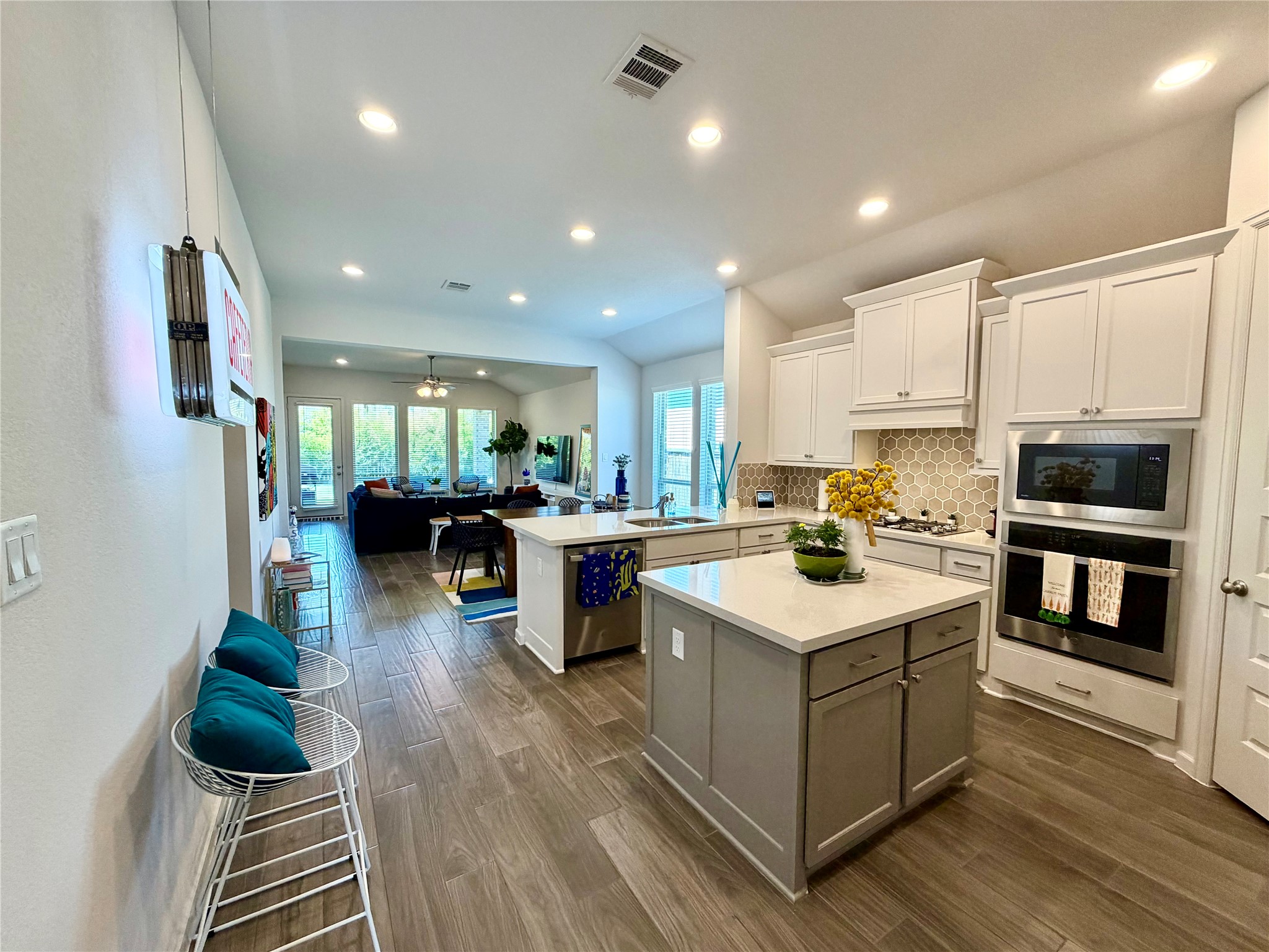 11802 Radura Road Property Photo 5