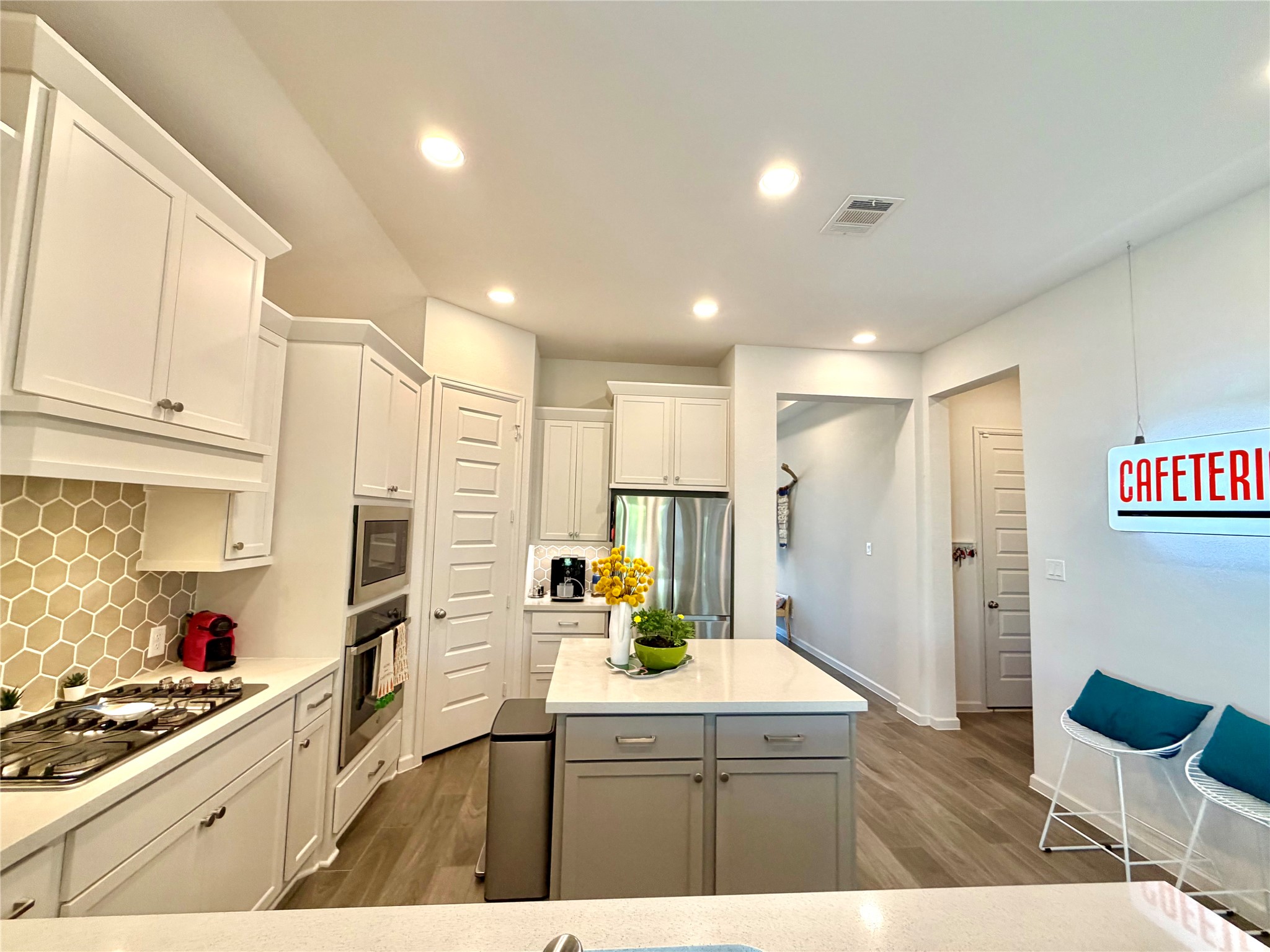 11802 Radura Road Property Photo 8