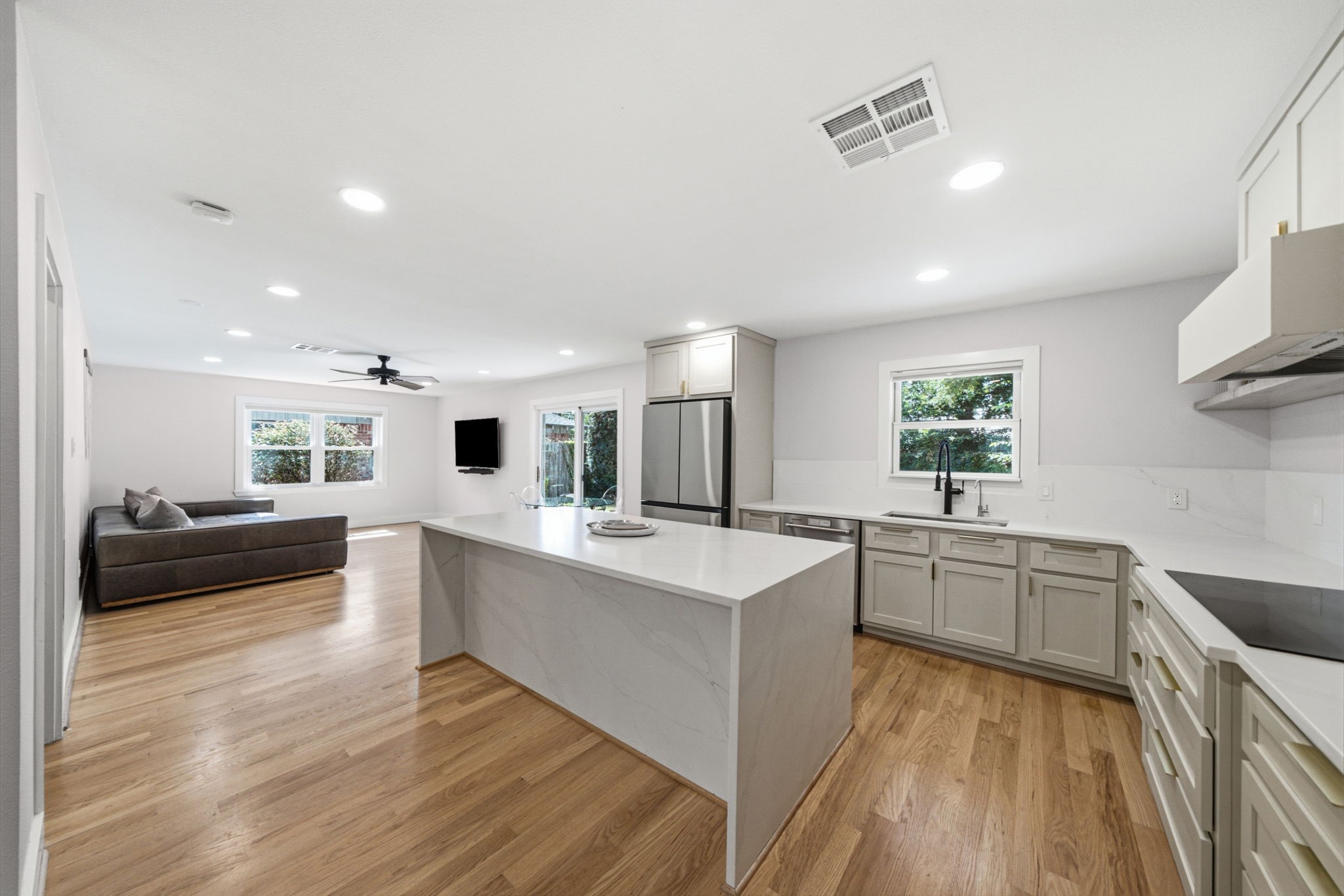 10131 Whiteside Lane Property Photo 14