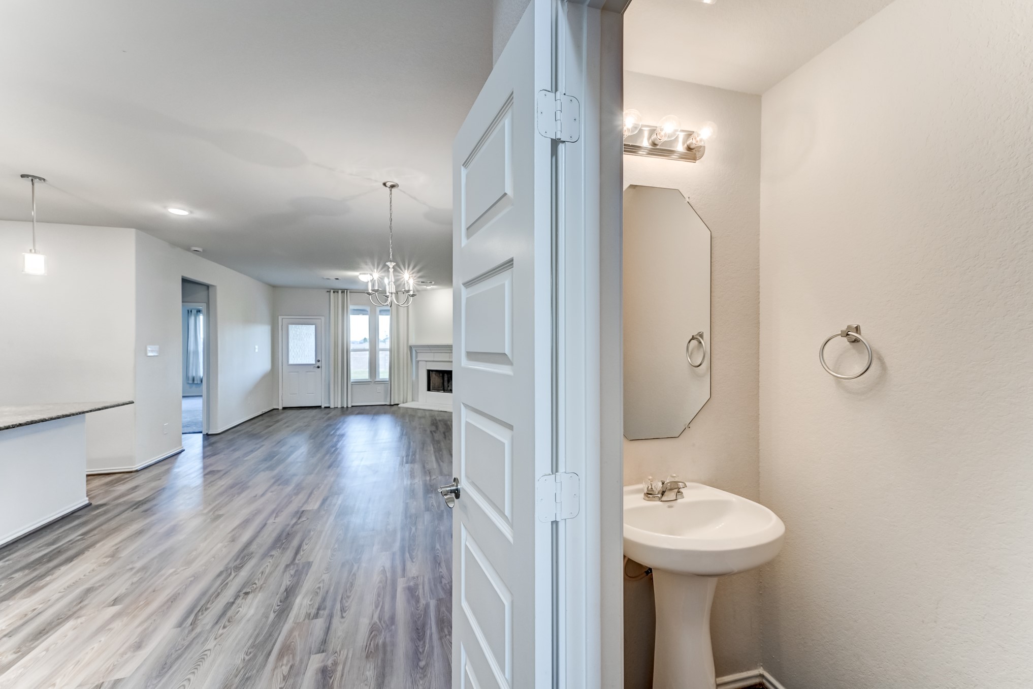 7458 Sunlit Harbor Drive Property Photo 20