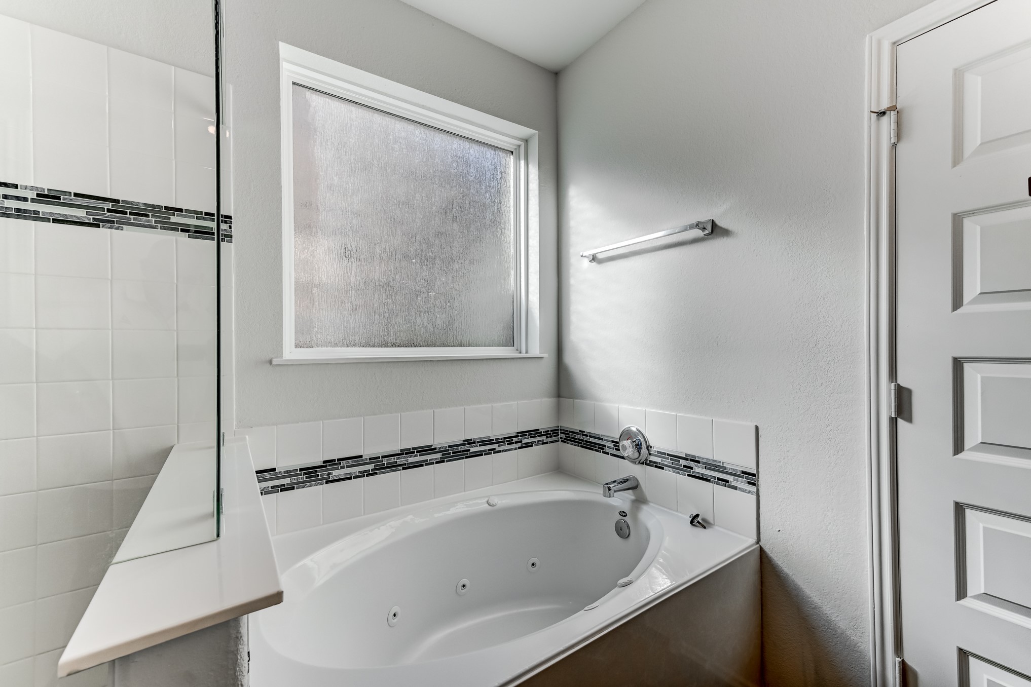7458 Sunlit Harbor Drive Property Photo 29