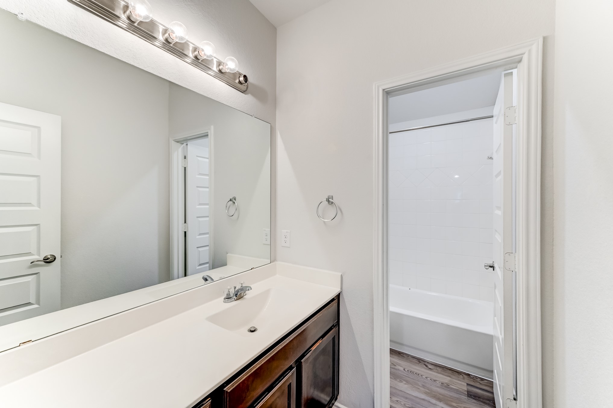 7458 Sunlit Harbor Drive Property Photo 41