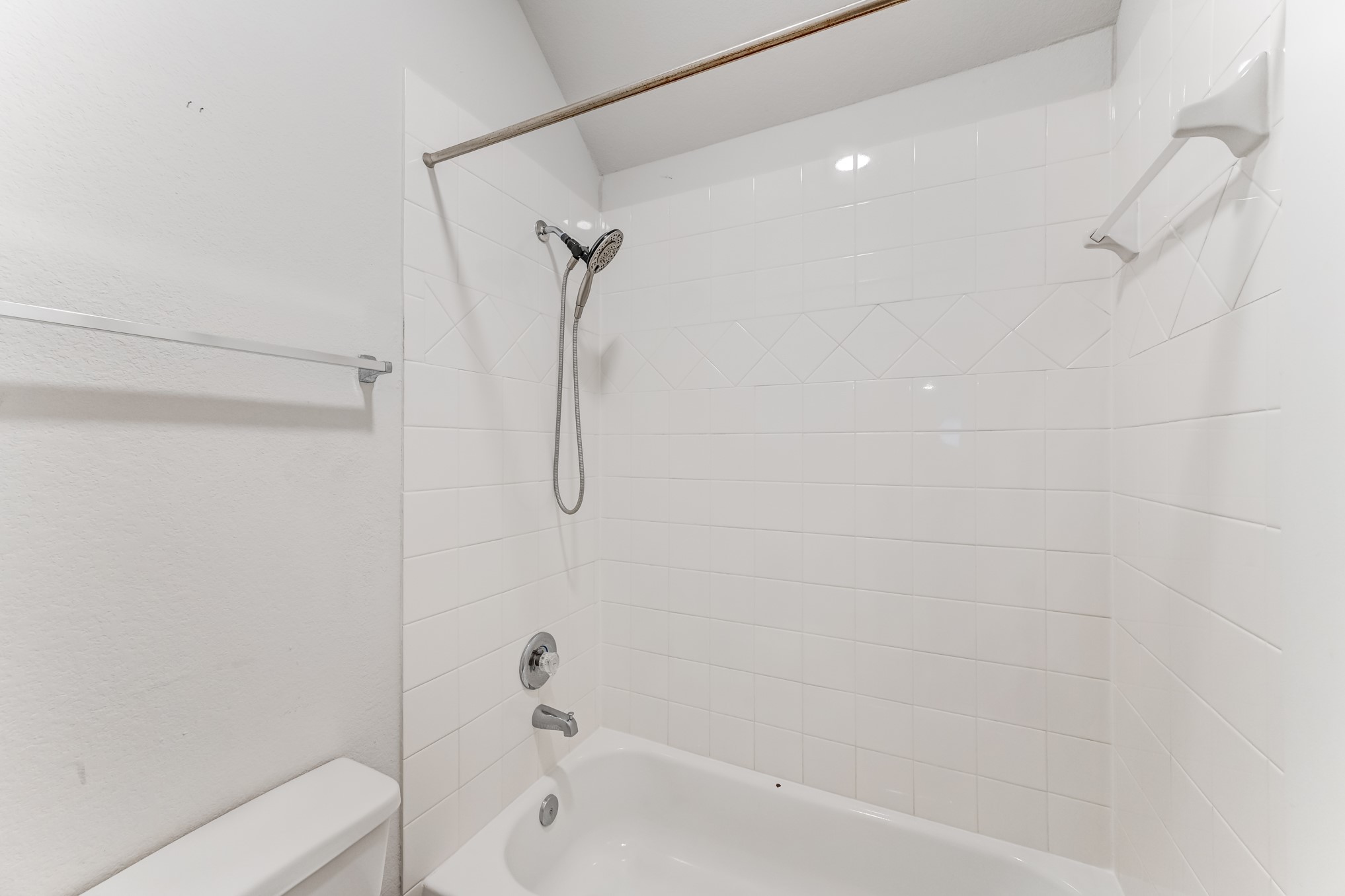 7458 Sunlit Harbor Drive Property Photo 42