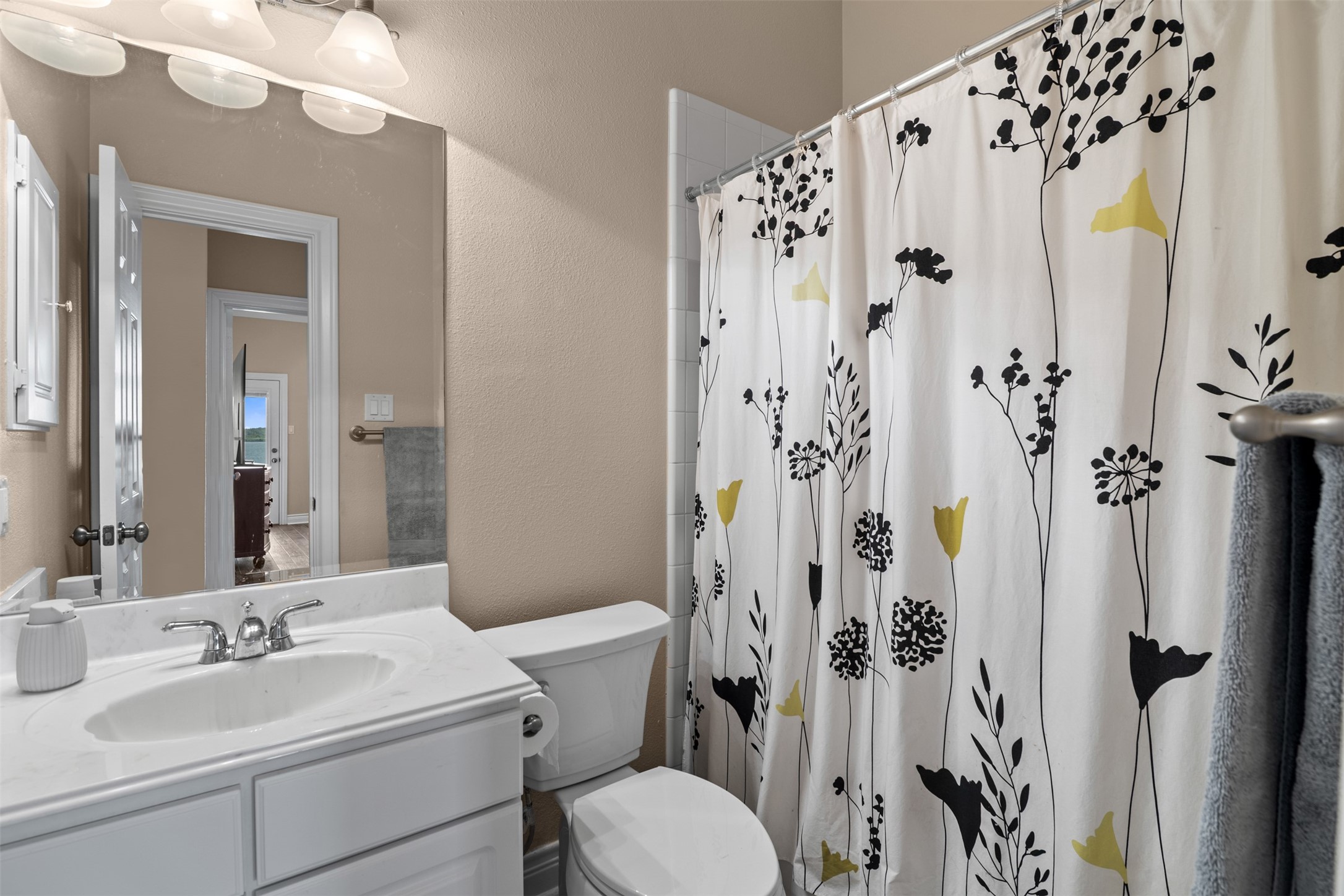 14030 Shoreline Drive Property Photo 22