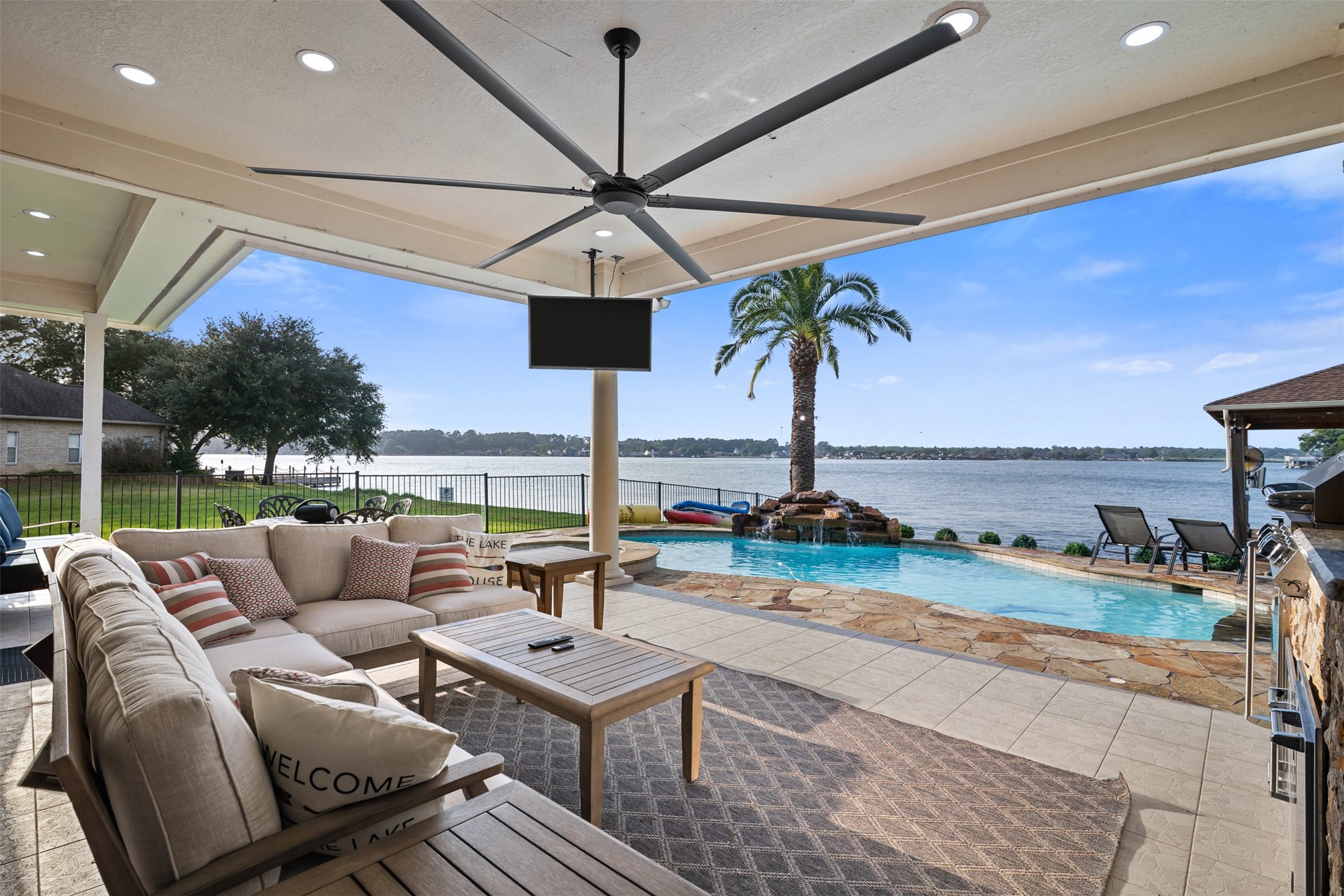 14030 Shoreline Drive Property Photo 25