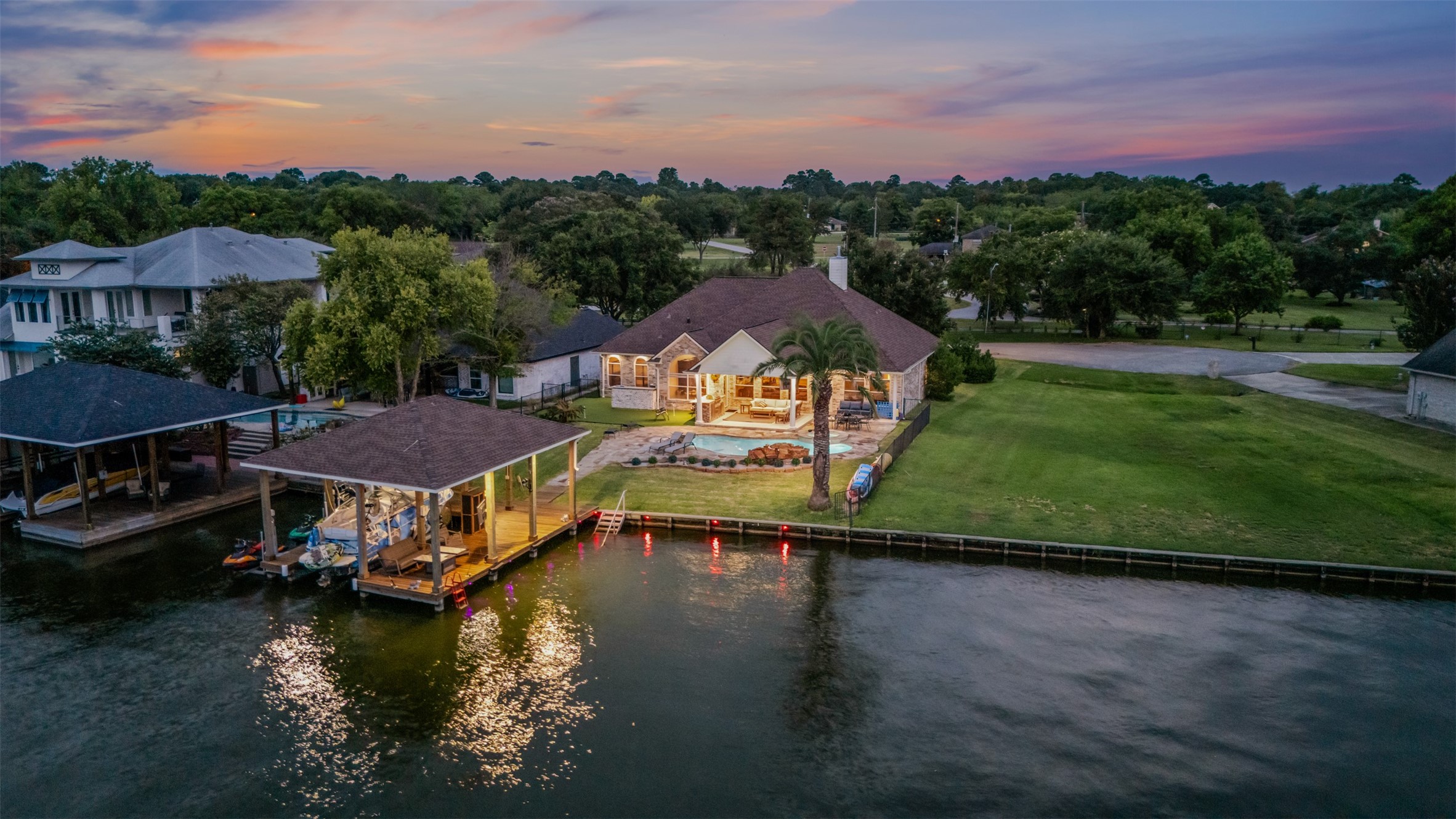 14030 Shoreline Drive Property Photo 39