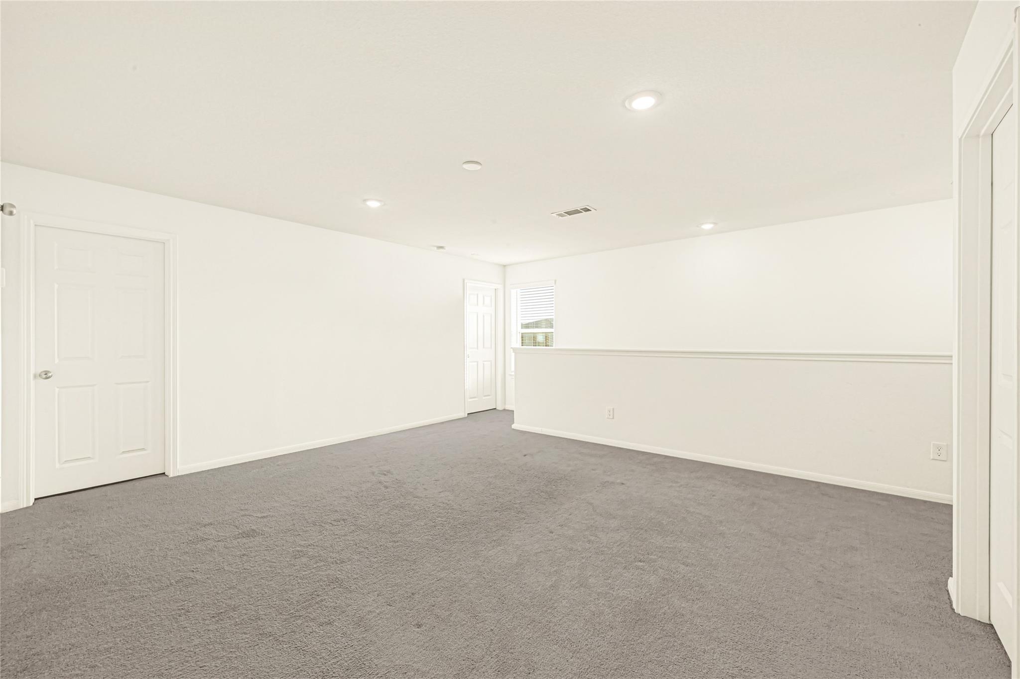 7327 Concorde Field Drive Property Photo 18