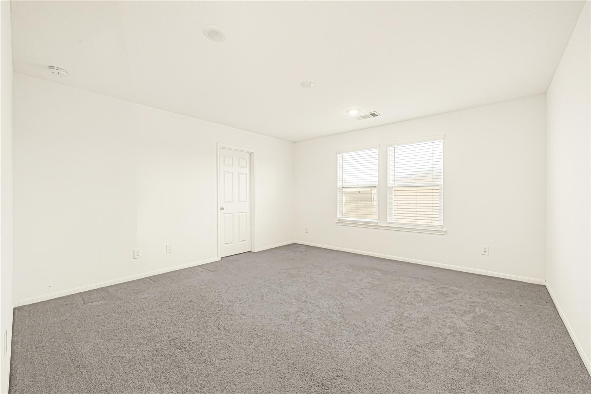 7327 Concorde Field Drive Property Photo 23