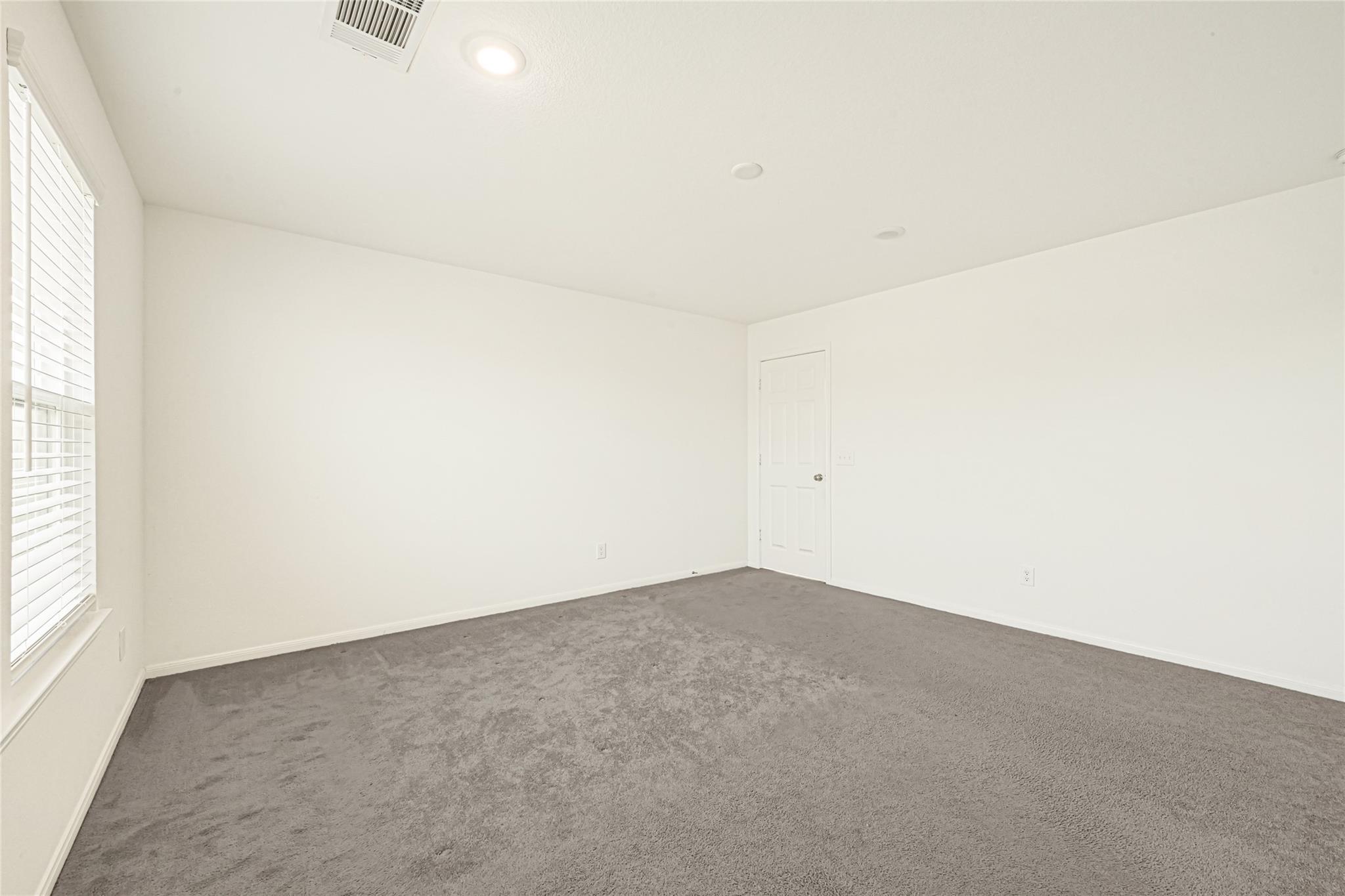 7327 Concorde Field Drive Property Photo 24
