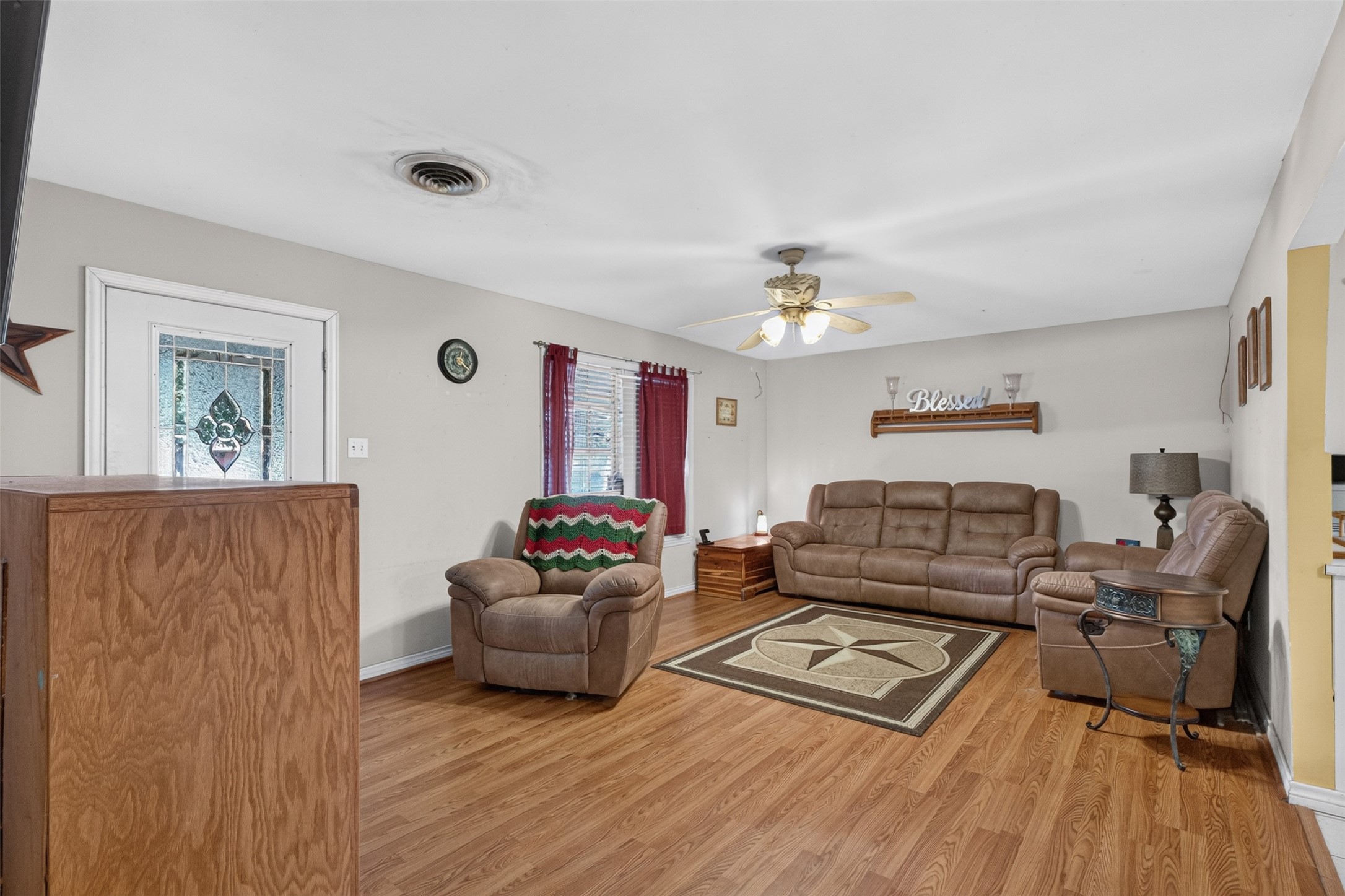 2713 Mazen Road Property Photo 8