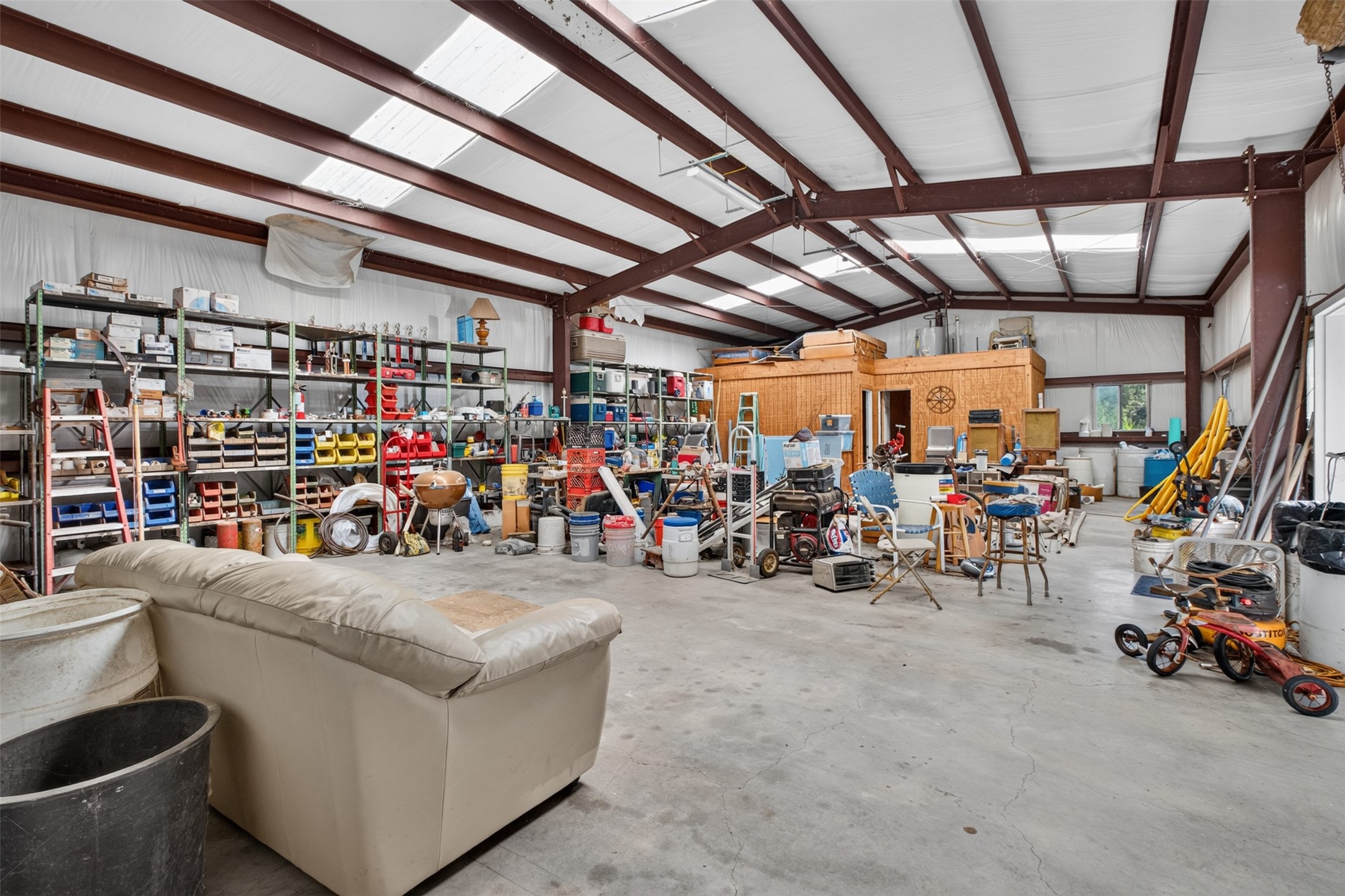 2713 Mazen Road Property Photo 25