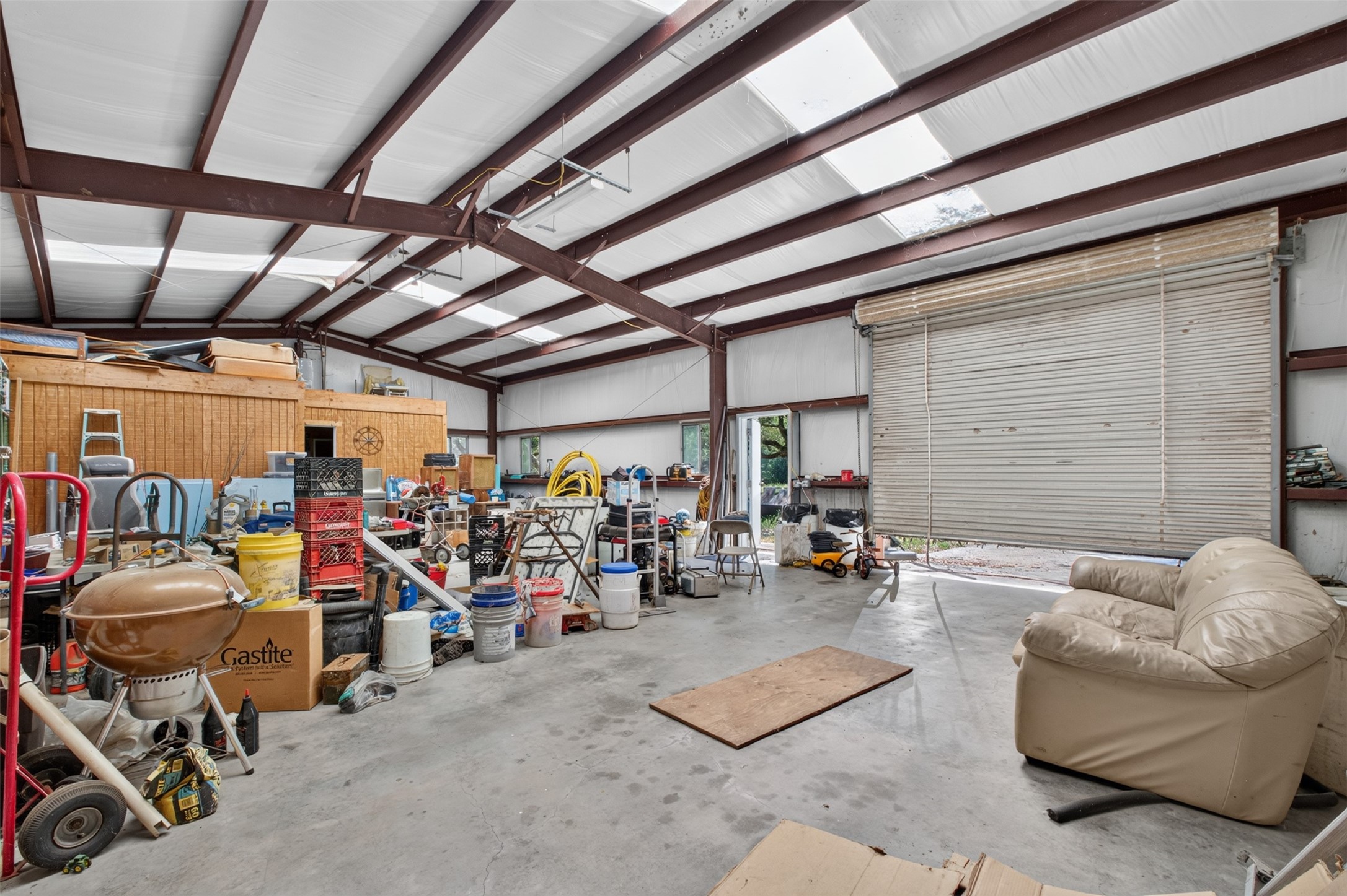 2713 Mazen Road Property Photo 26