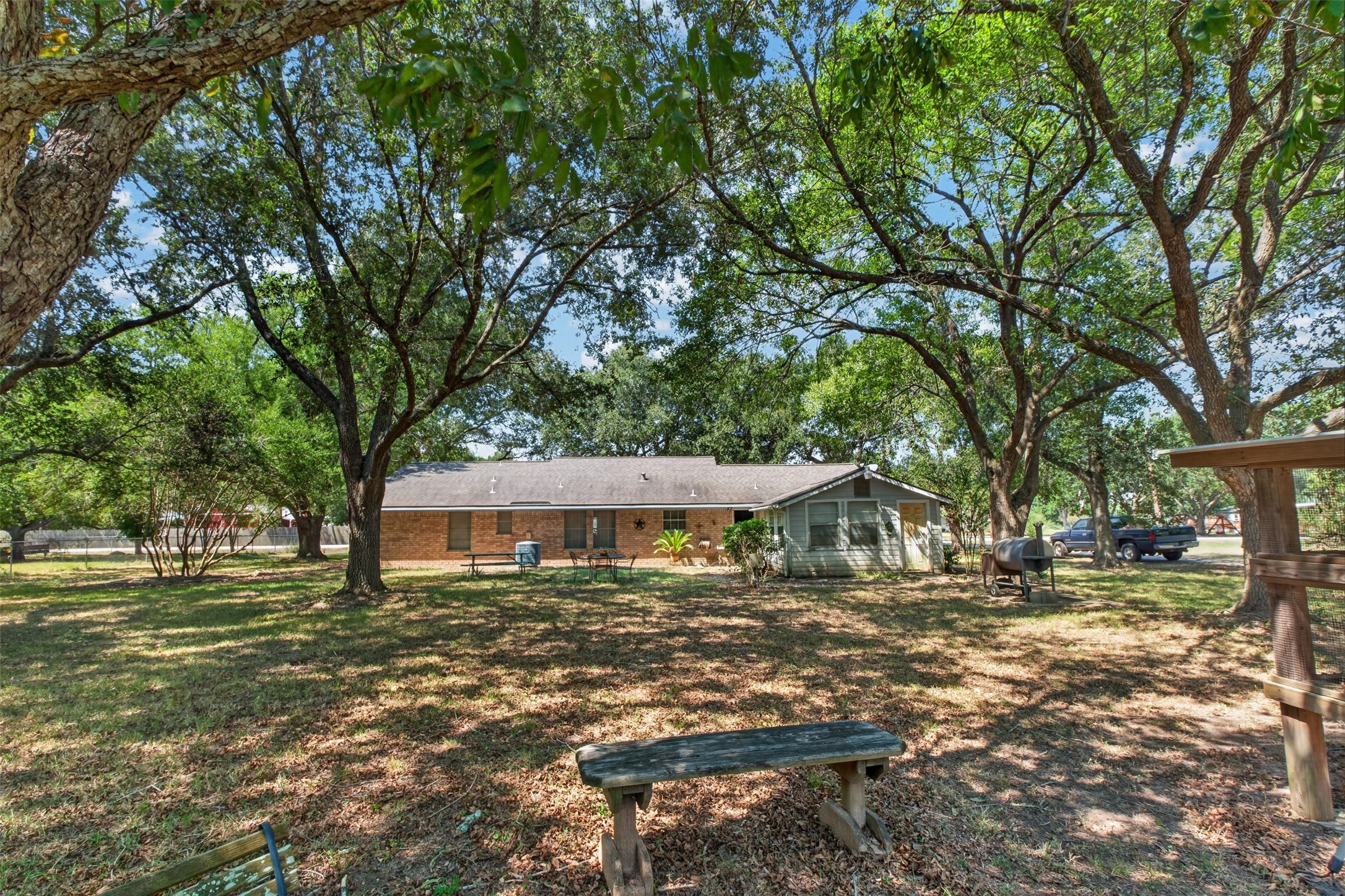 2713 Mazen Road Property Photo 32