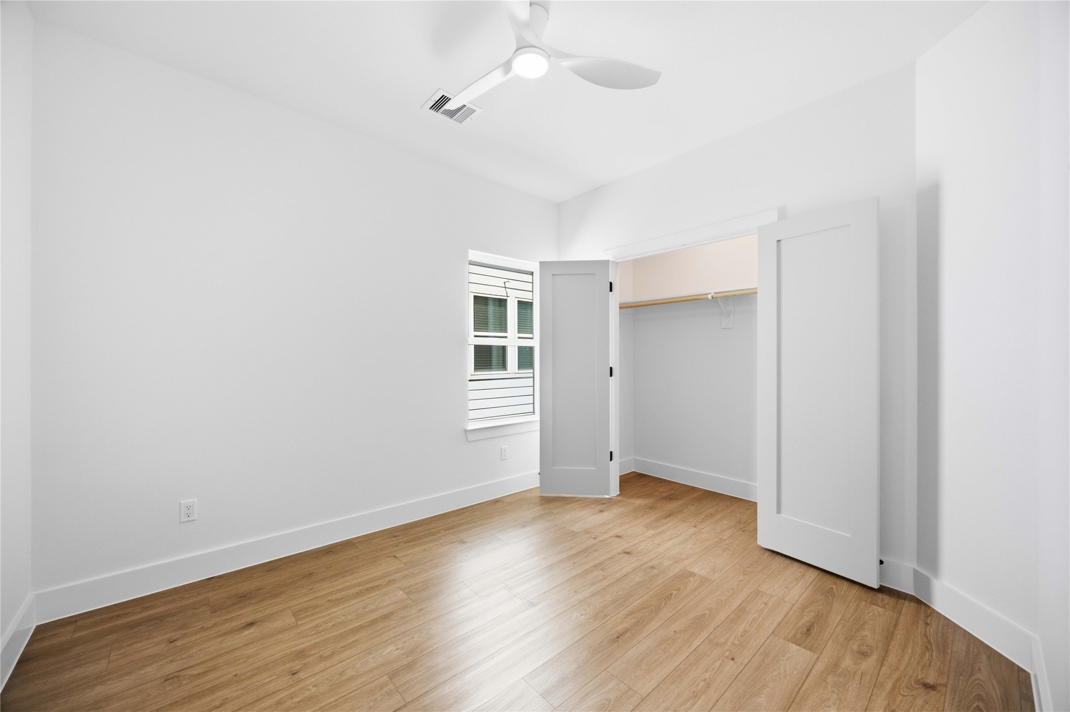 5302 San Juan Street A/b Property Photo 12