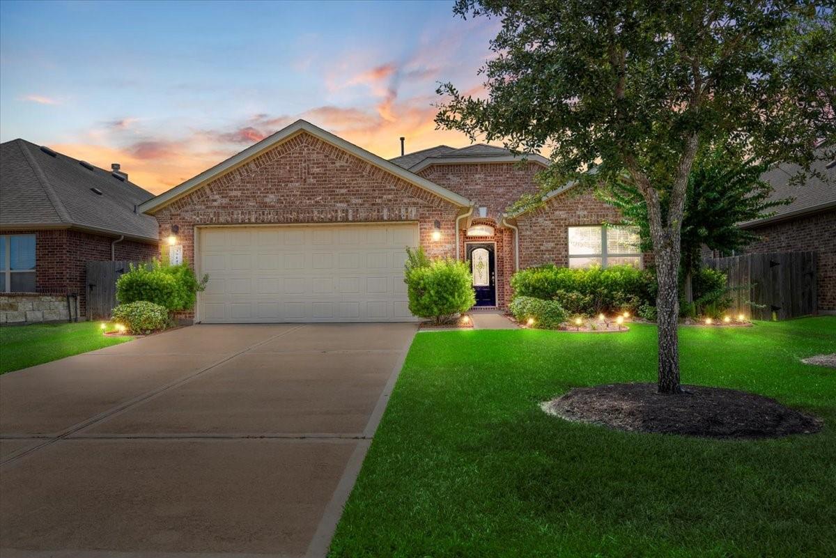 3914 Kellys Falls Lane, Katy TX 77494 Property Photo 1