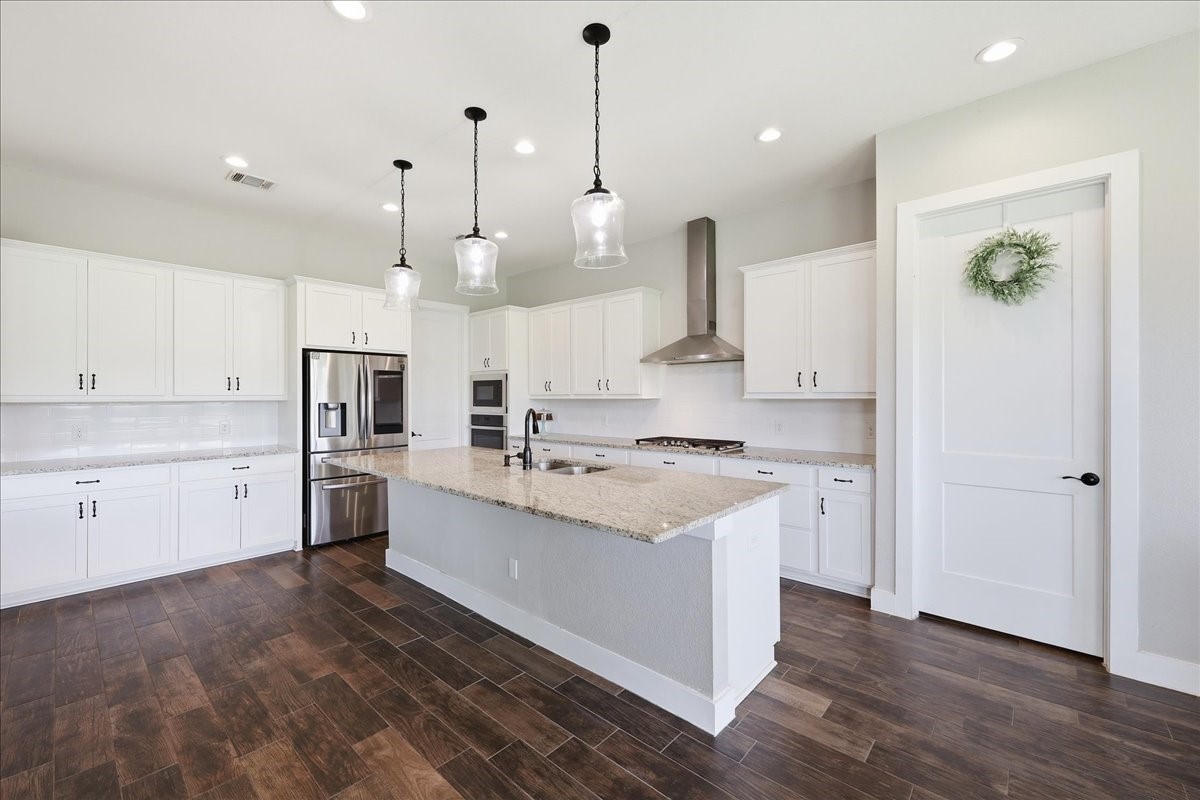 6842 Cherry Bayou Drive Property Photo 15