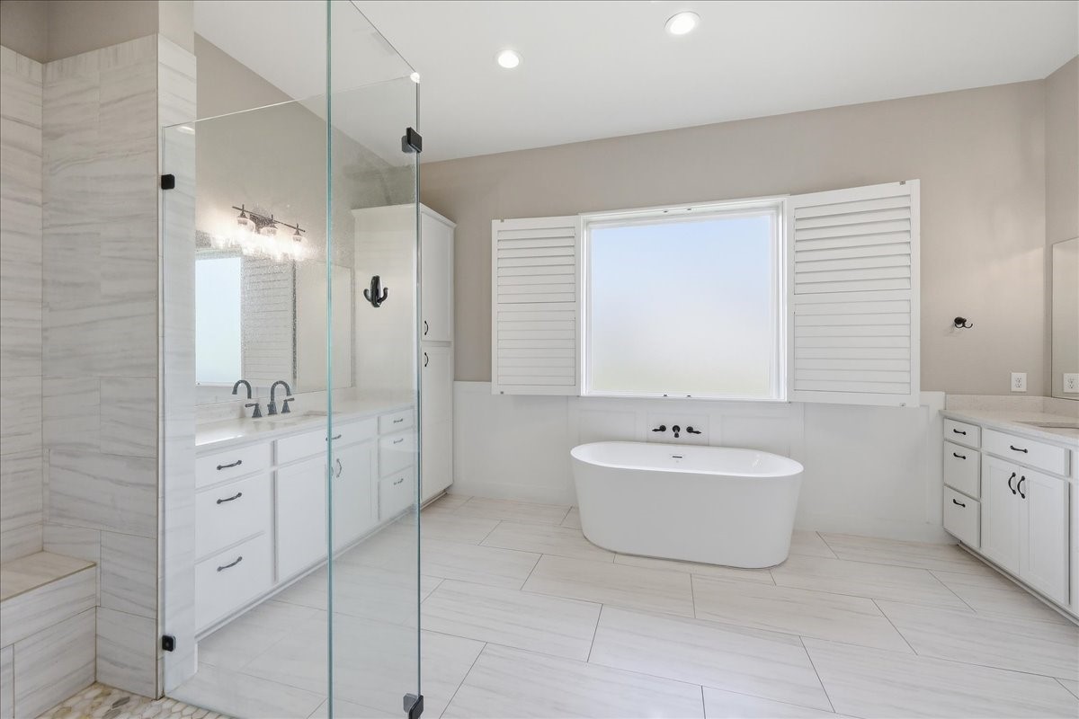 6842 Cherry Bayou Drive Property Photo 25