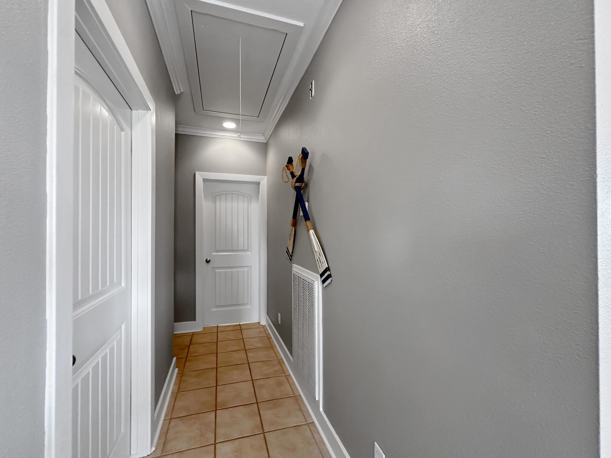 944 Raymond Property Photo 36