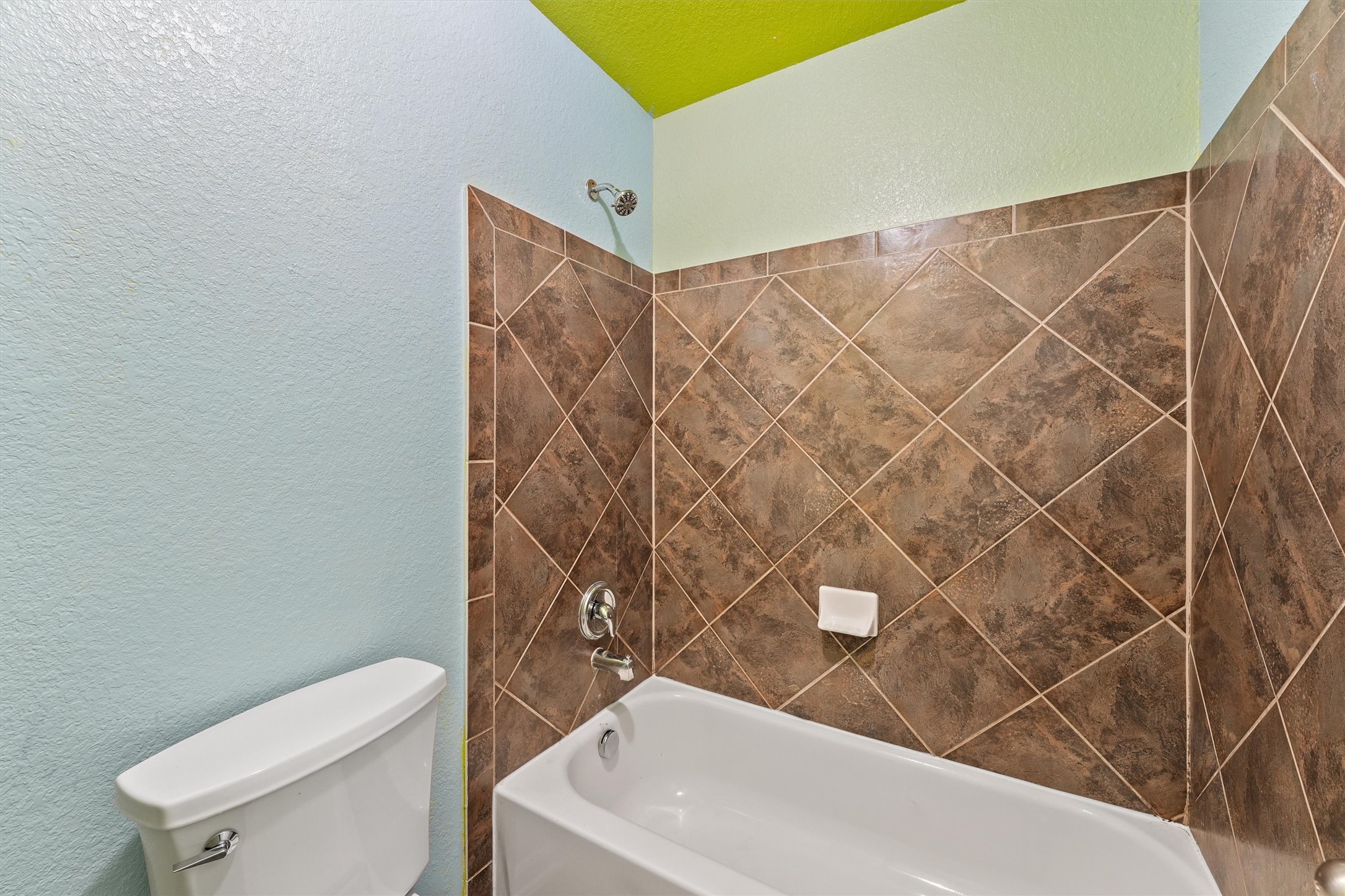 7507 Trail Hollow Property Photo 23
