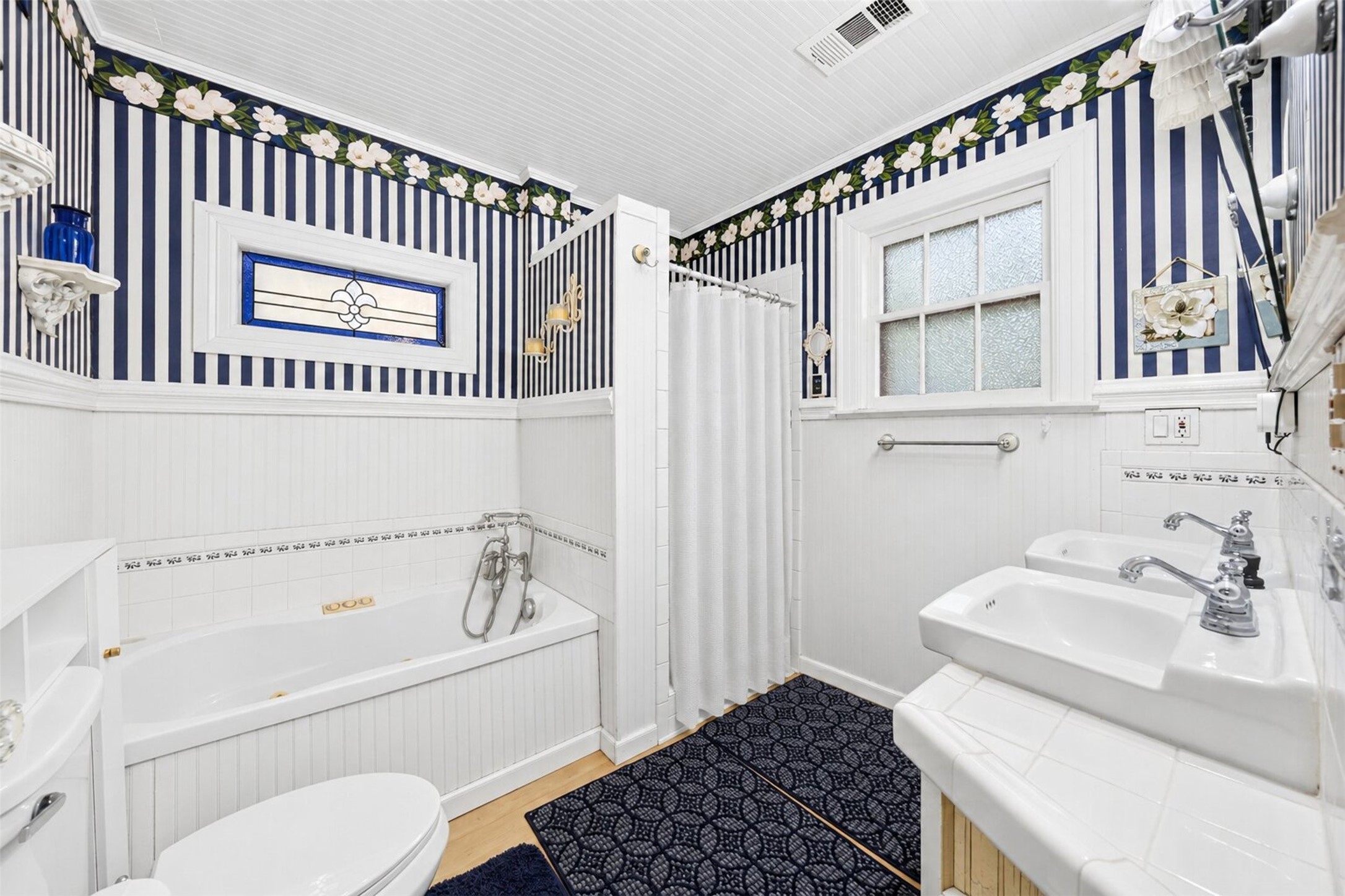 1918 Avenue L 1/2 Property Photo 20