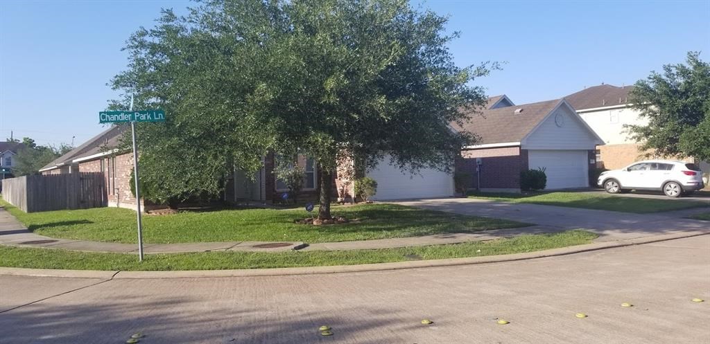 1538 Chandler Park Lane Property Photo 3