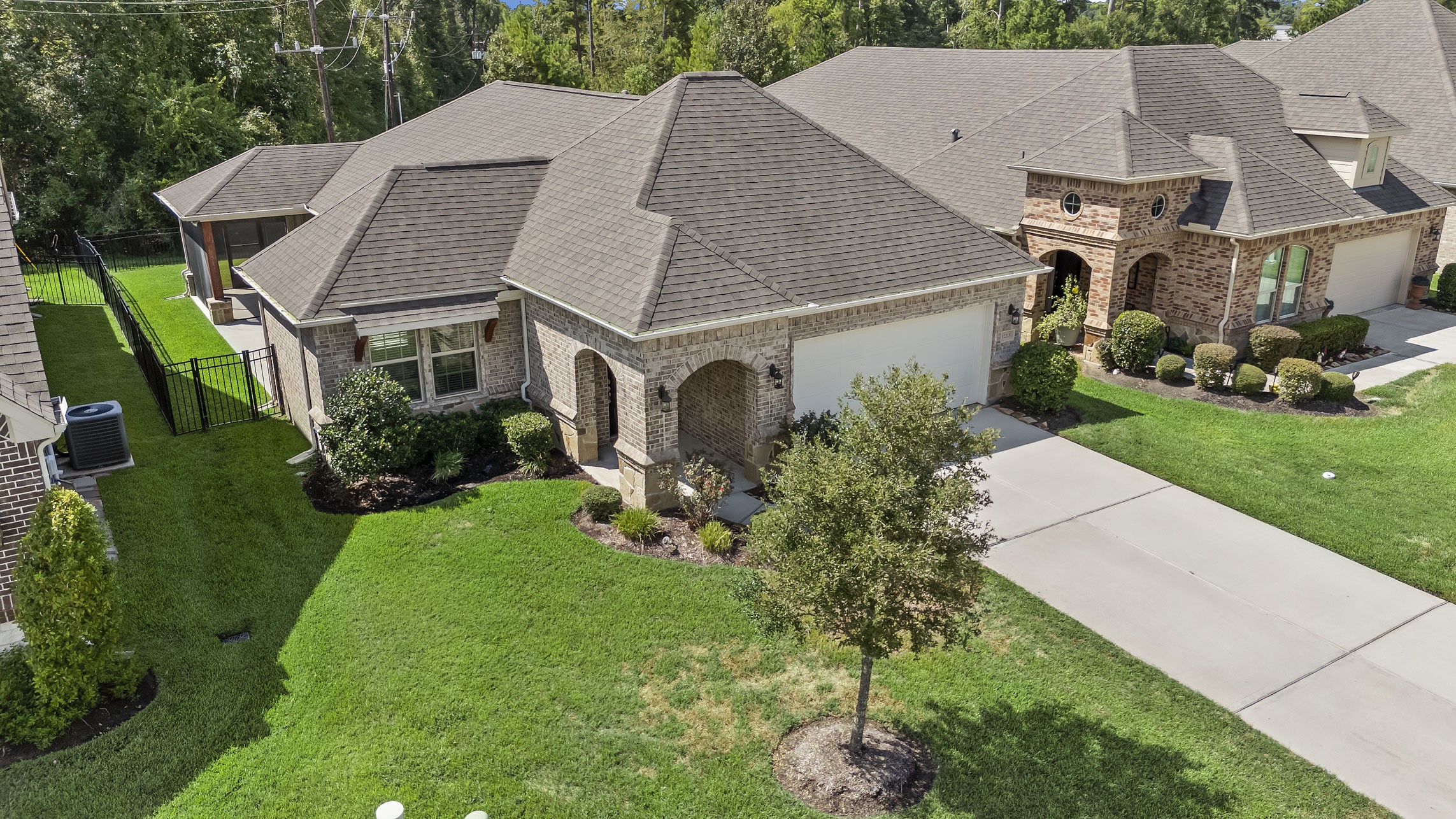 12215 Forest Villas Lane Property Photo 1