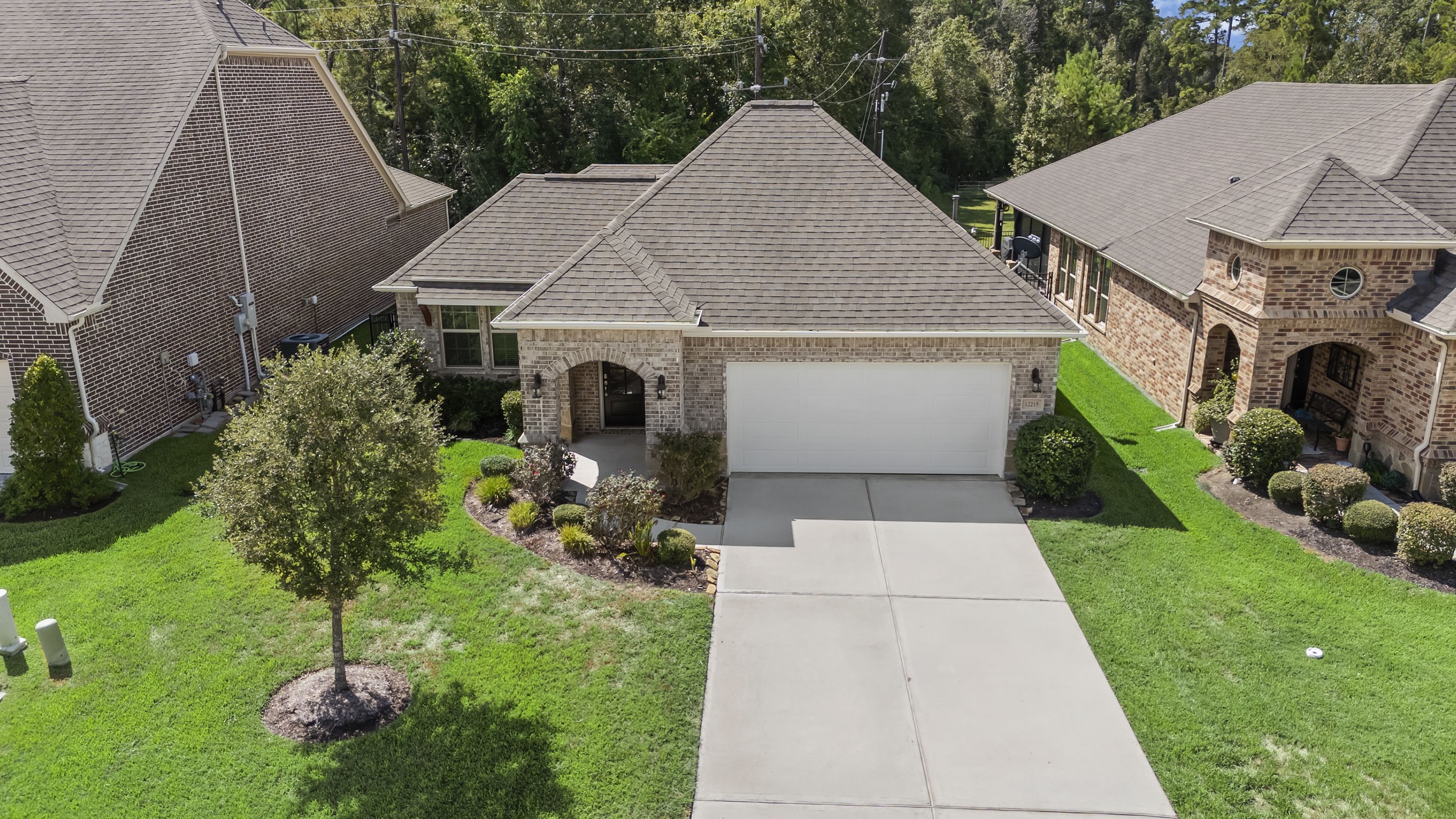 12215 Forest Villas Lane Property Photo 2