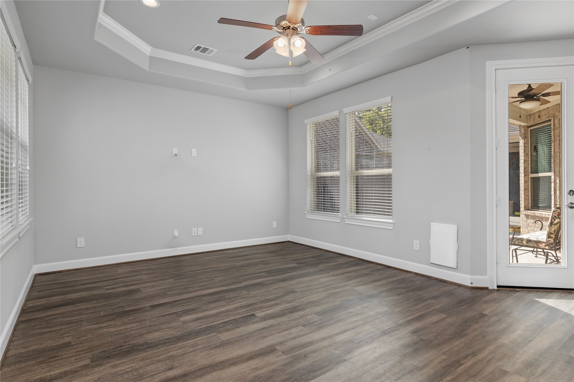 12215 Forest Villas Lane Property Photo 9