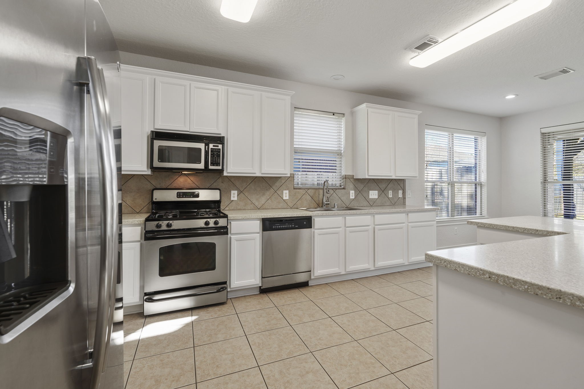 3323 Legends Mist Drive Property Photo 1