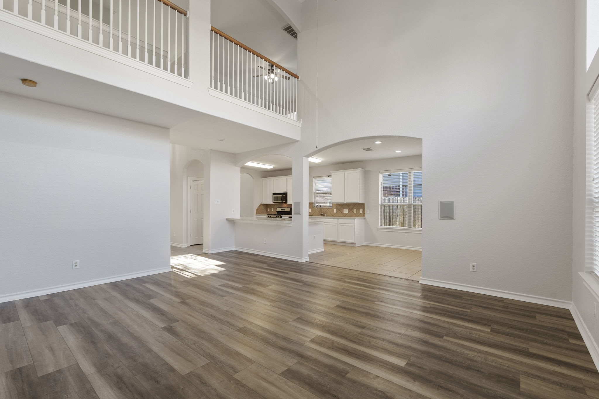 3323 Legends Mist Drive Property Photo 10