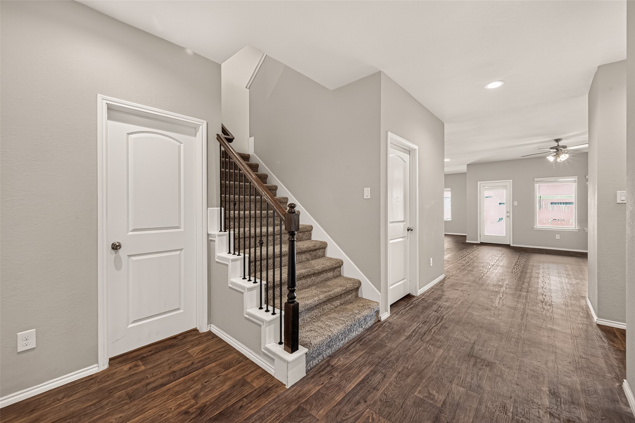 22722 Busalla Trail Property Photo 7