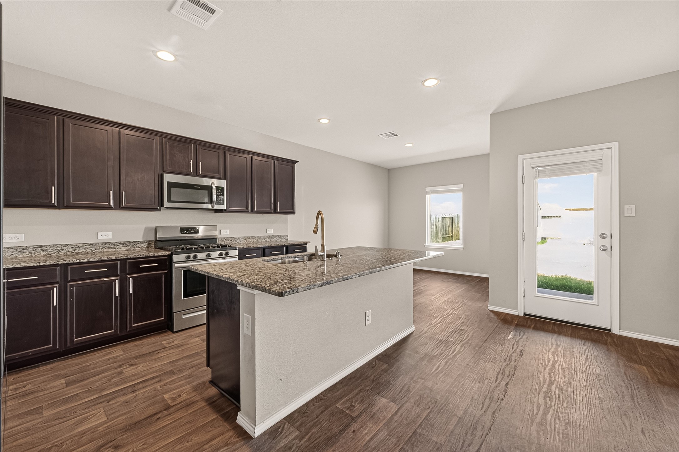 22722 Busalla Trail Property Photo 15