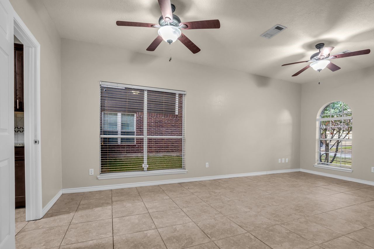 23915 Spring Oak Drive Property Photo 26