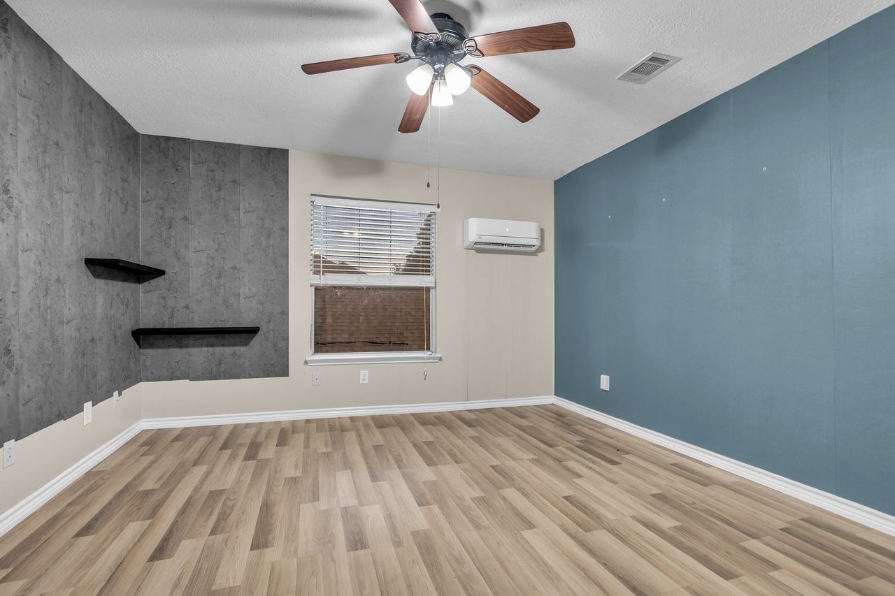 23915 Spring Oak Drive Property Photo 32