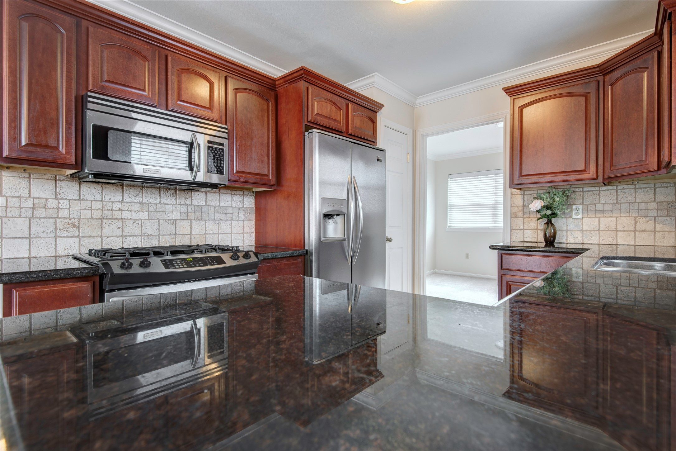 6214 Rutherglenn Drive Property Photo 8