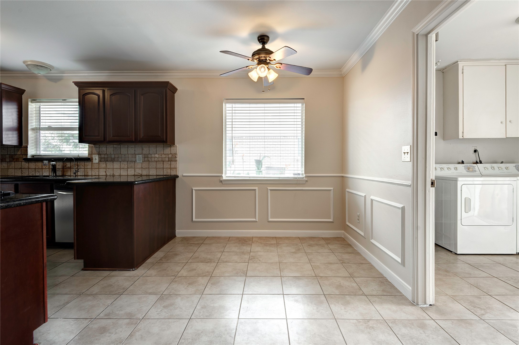 6214 Rutherglenn Drive Property Photo 9