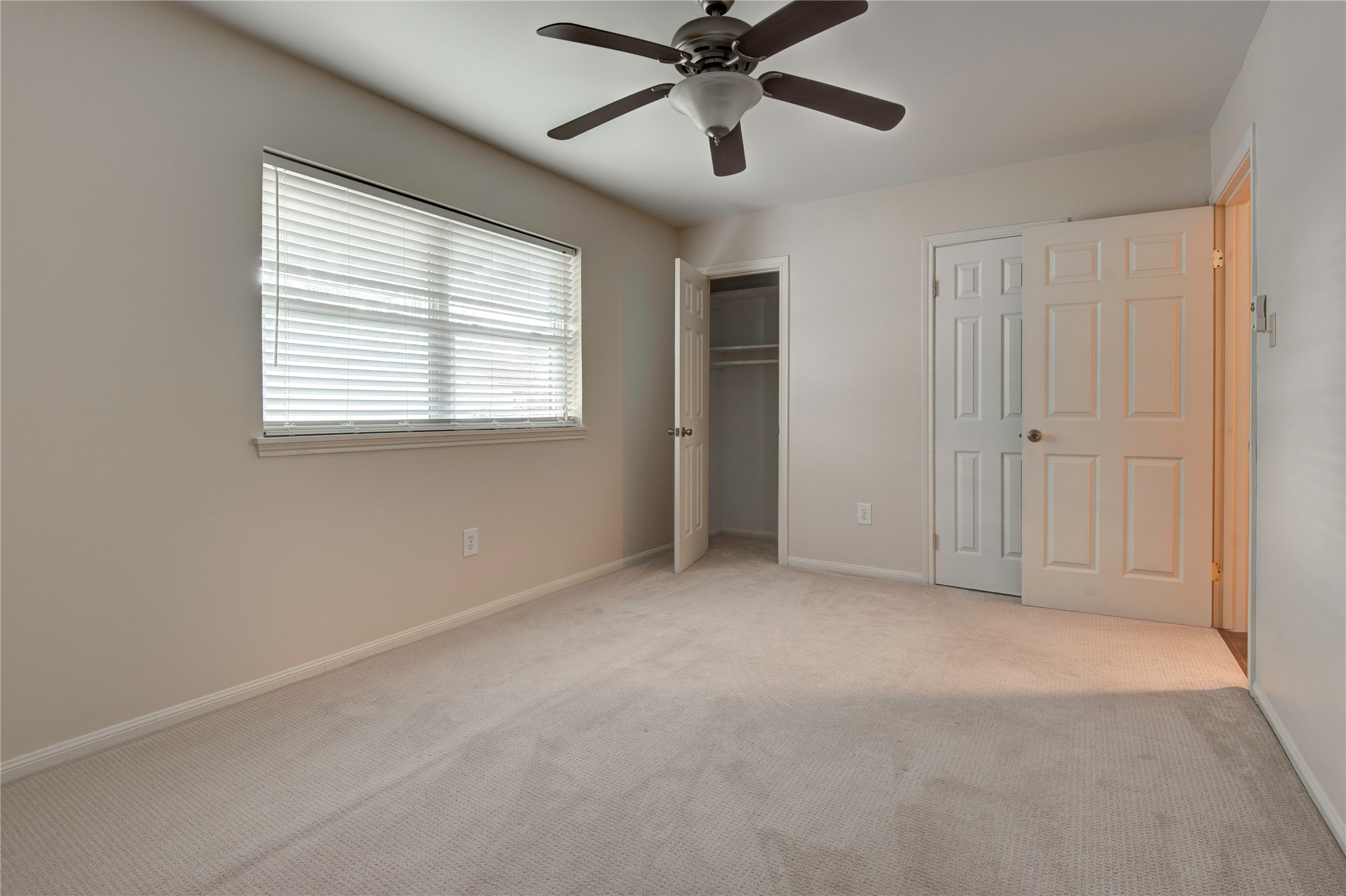 6214 Rutherglenn Drive Property Photo 15