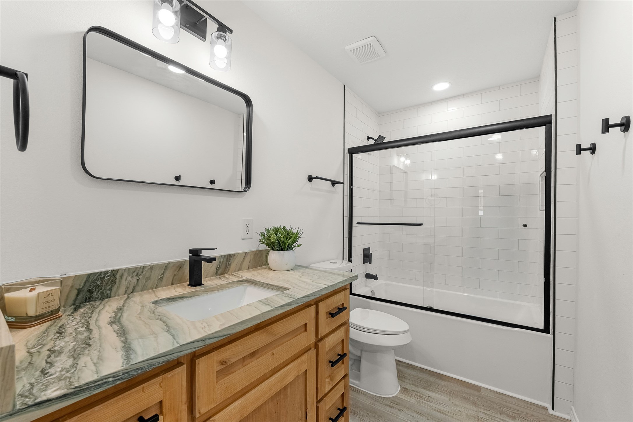 90 Coolcrest Drive Property Photo 12