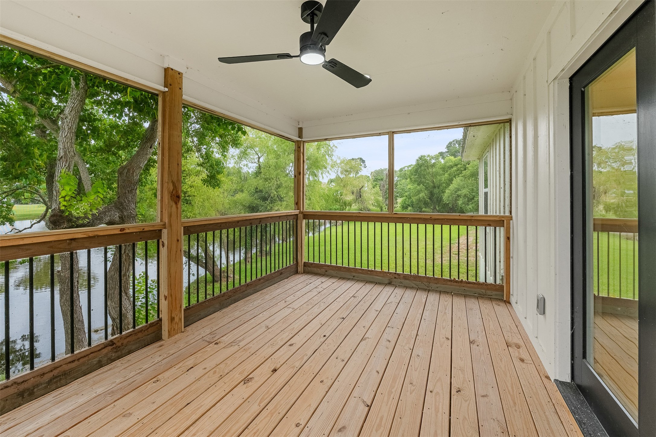 90 Coolcrest Drive Property Photo 20