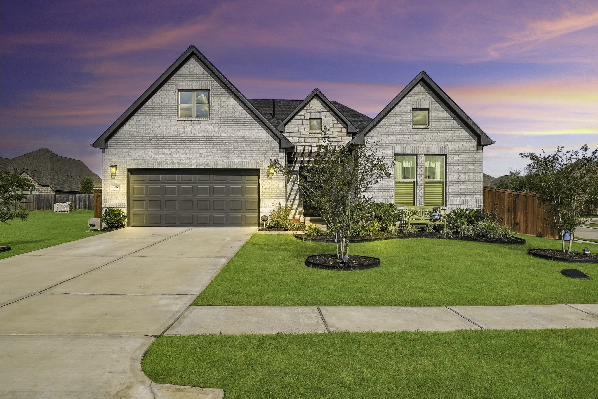 9527 Waxwing Trace Property Photo 1