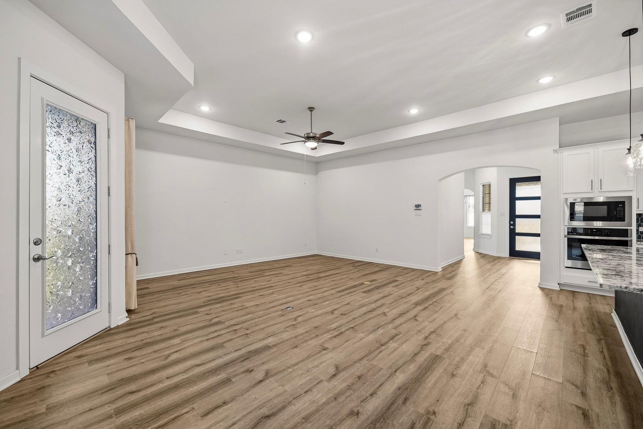 9527 Waxwing Trace Property Photo 11